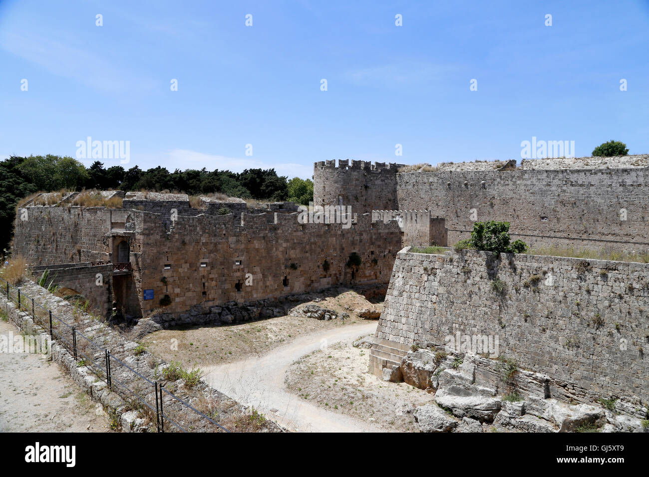 Mura medievali della città nella città di Rodi, Grecia (city gate) Foto Stock