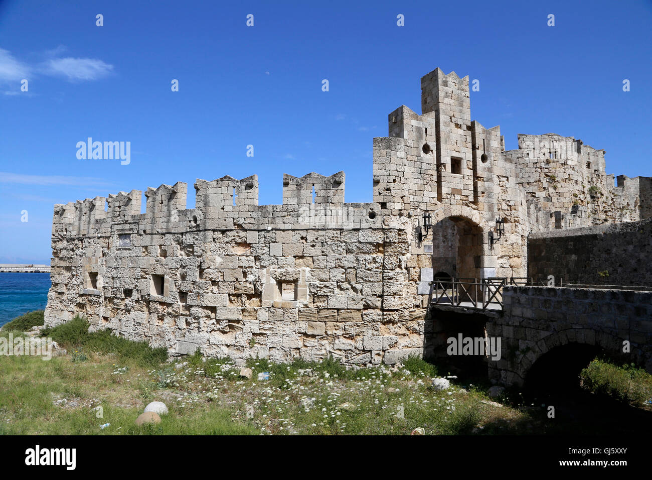 Mura medievali della città nella città di Rodi, Grecia (city gate) Foto Stock