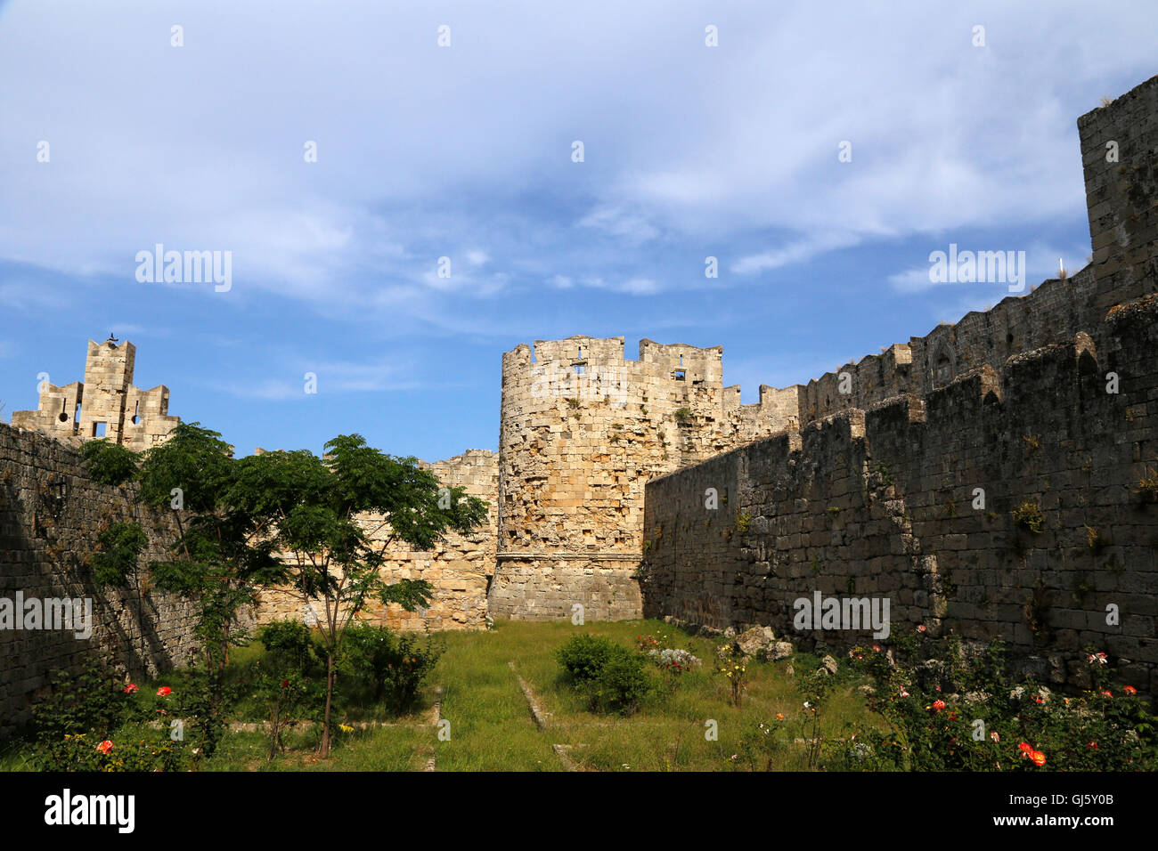 Mura medievali della città nella città di Rodi, Grecia (city gate) Foto Stock