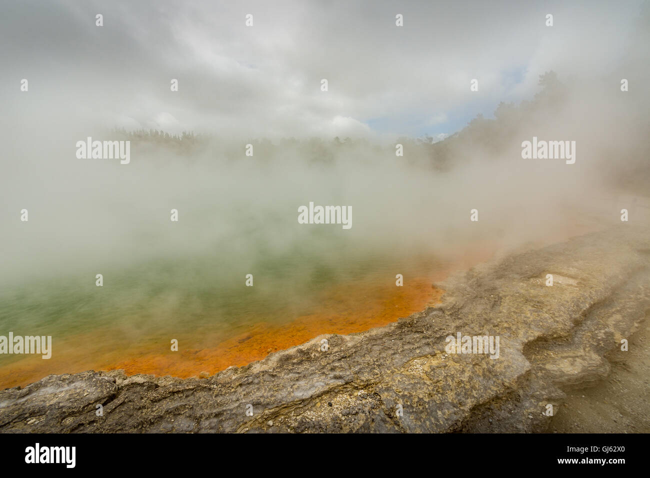 Wai-O-Tapu vicino a Rotorua, Nuova Zelanda geologia geotermia Foto Stock