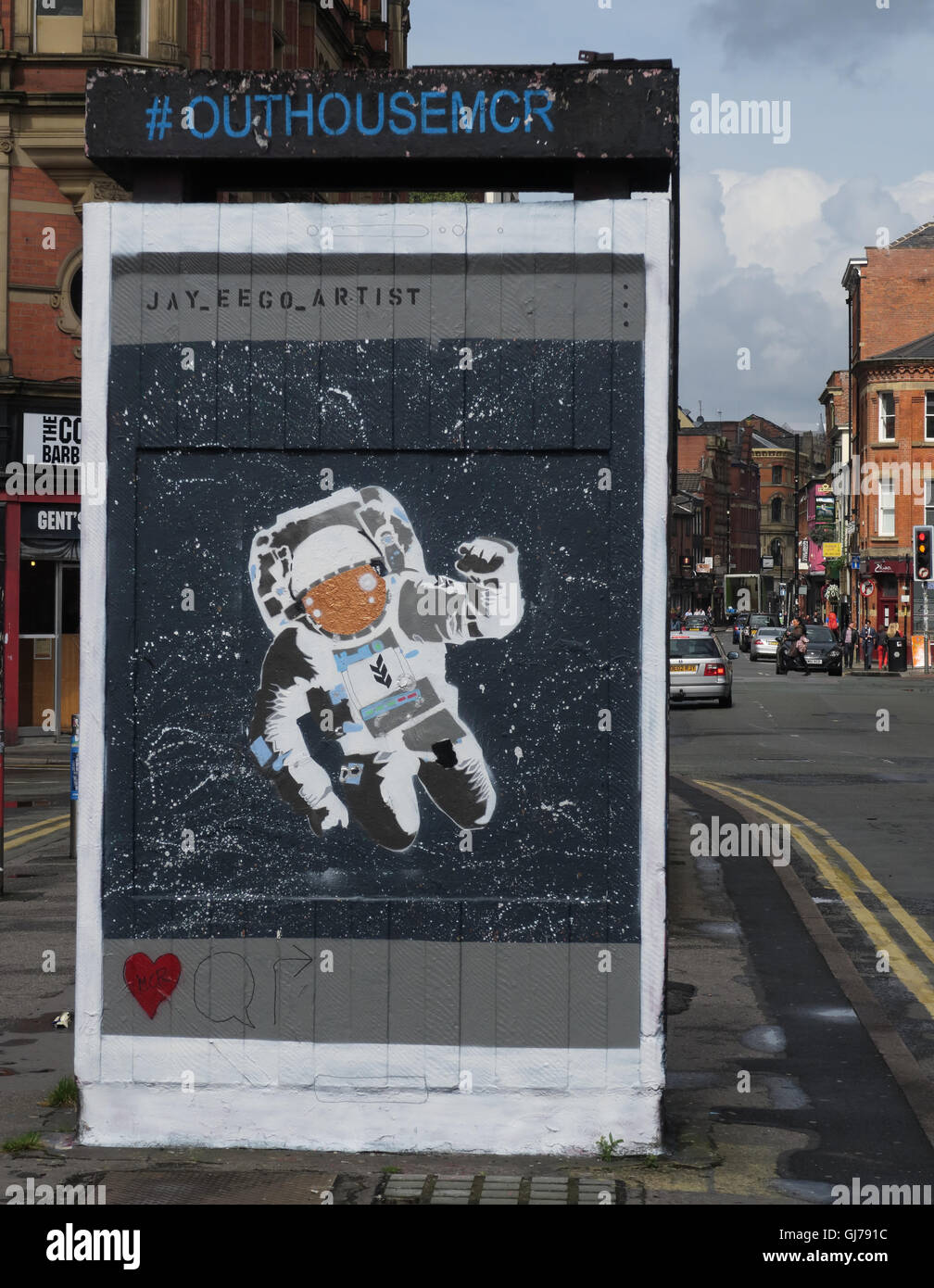 Northern Quarter Arte in Piazza Stevenson Manchester, Regno Unito - Parete Graffiti agosto2016 OUTHOUSEMCR Foto Stock
