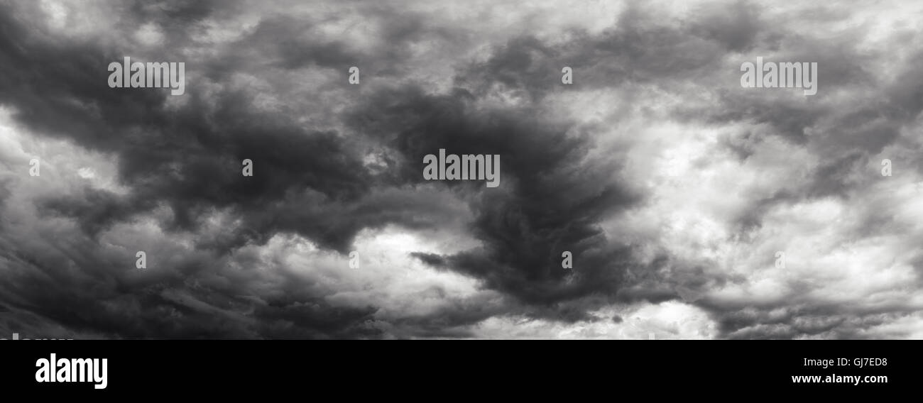 Storm cloud sky panorama, di giorno Foto Stock