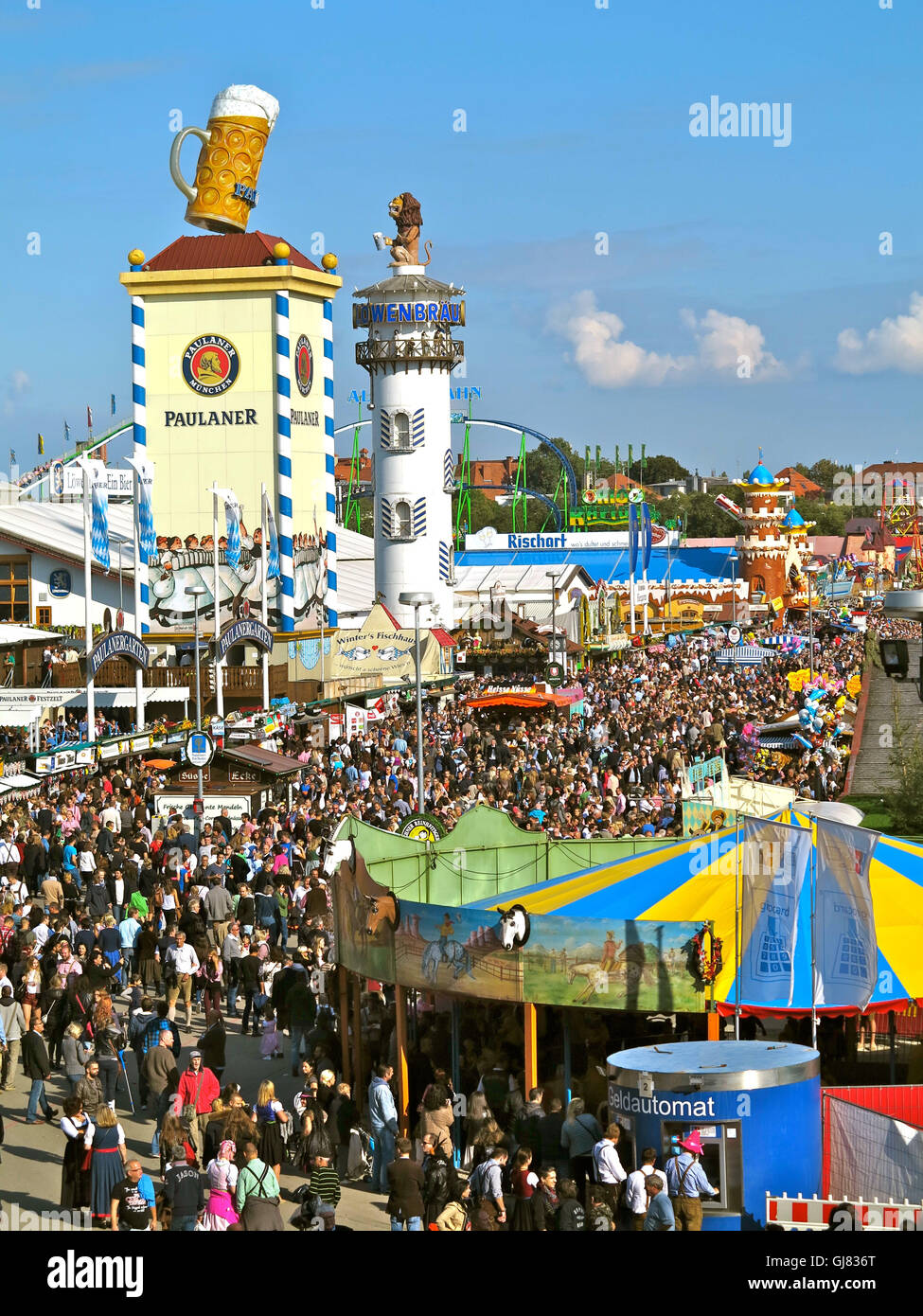 In Germania, in Baviera, Baviera, Monaco di Baviera, Oktoberfest nel 2015, Theresienwiese, Bierturm, Foto Stock