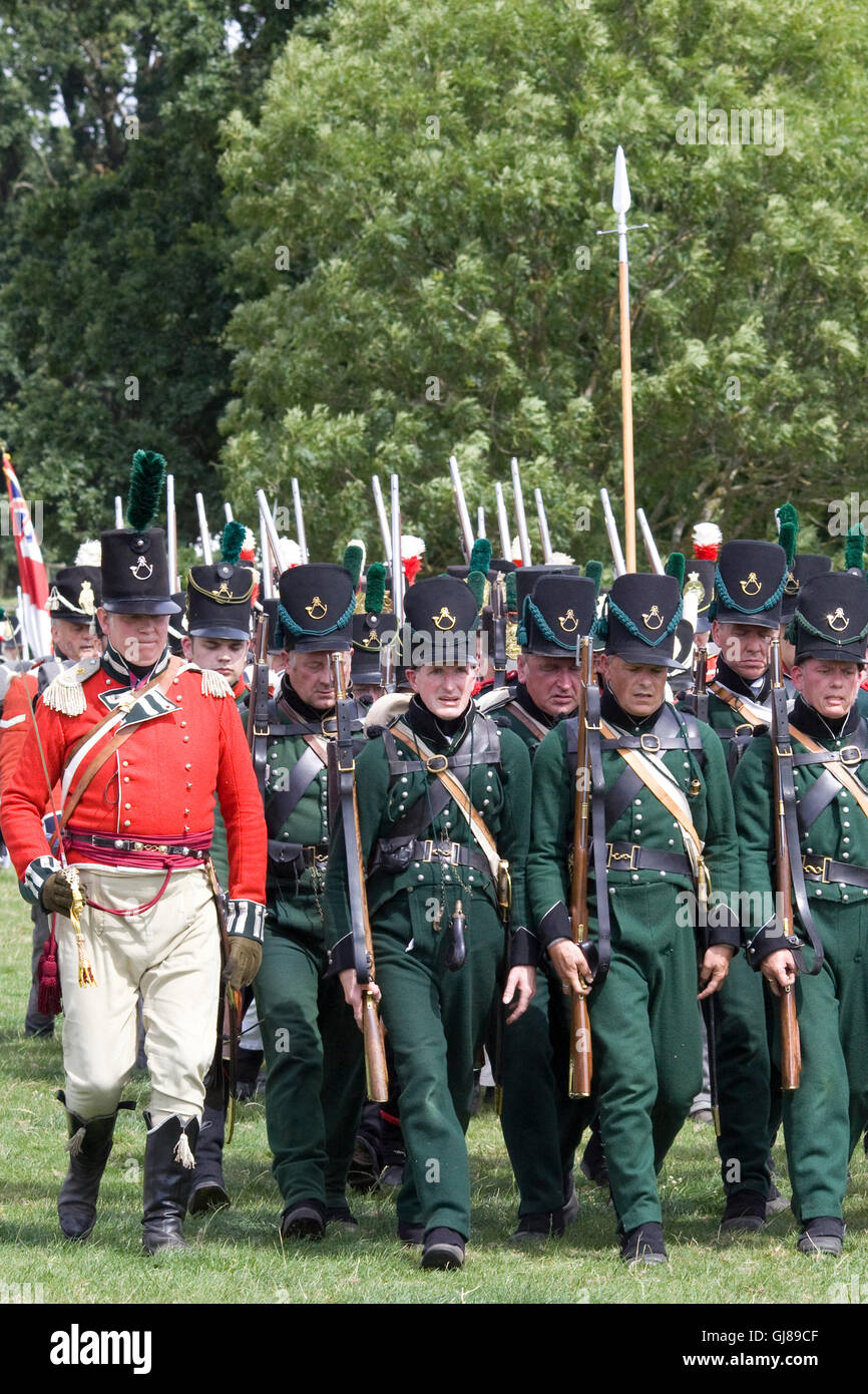Rievocazione storica delle guerre napoleoniche, 95th fucili sul campo di battaglia Foto Stock