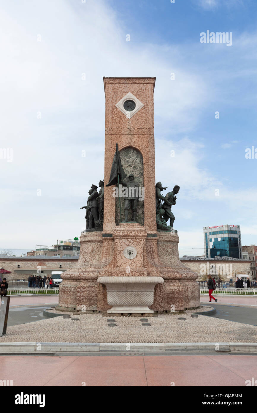 Un monumento della Repubblica, indipendenza monumento, monumento di Ataturk, sulla piazza Taksim, Istanbul, Turchia Foto Stock