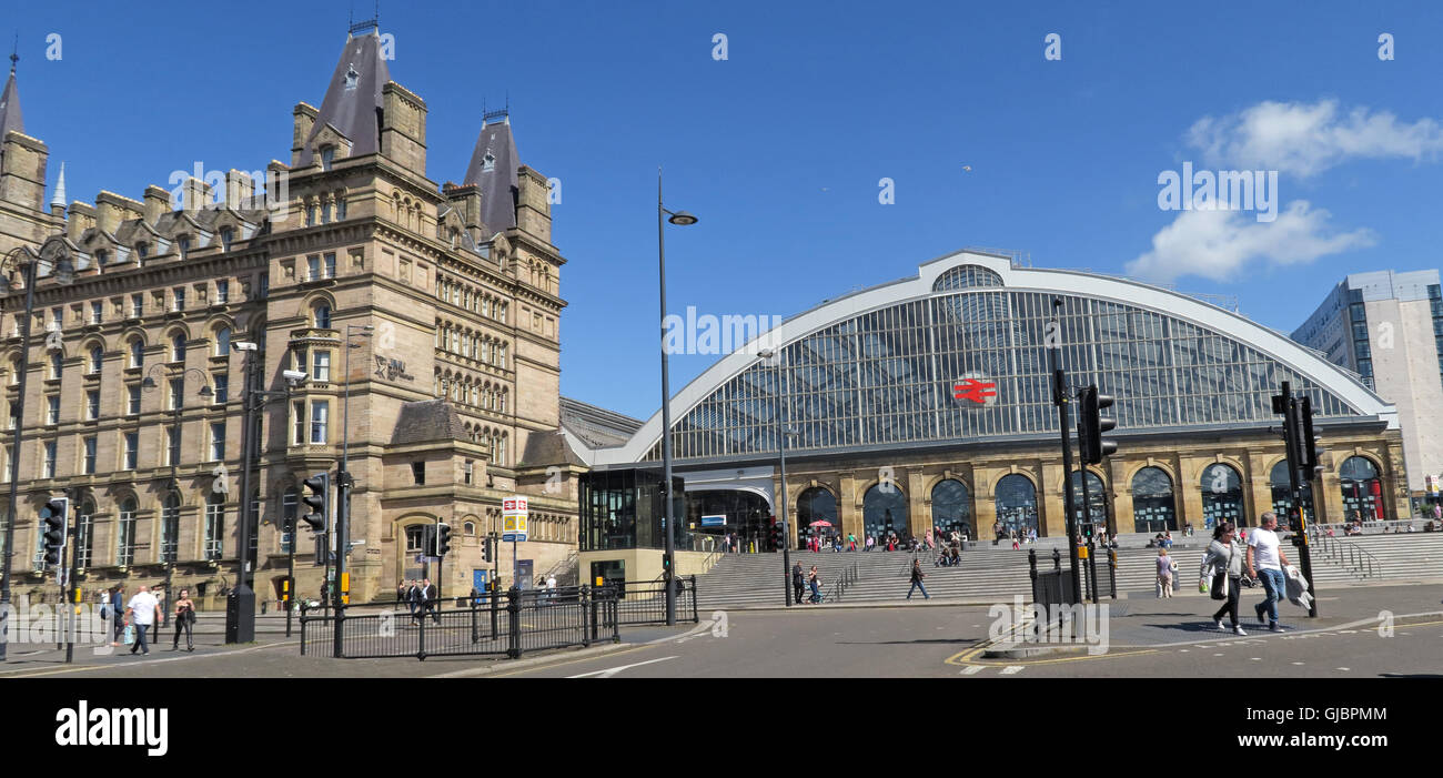 Liverpool Lime Street, la principale stazione ferroviaria e il centro città di Liverpool, Merseyside England Foto Stock