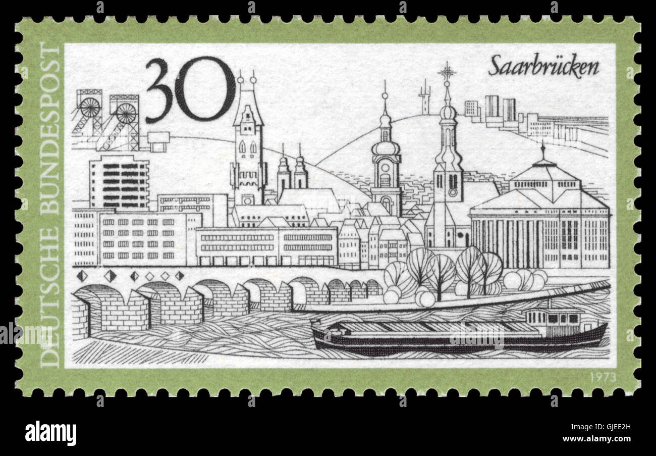 Il francobollo DBP 1973 787 Saarbrücken presenta un'immagine di Saarbrücken, la capitale della regione della Saarland in Germania. Questo francobollo fa parte della serie tedesca che commemora le città e i monumenti di tutto il paese negli anni '1970 Foto Stock