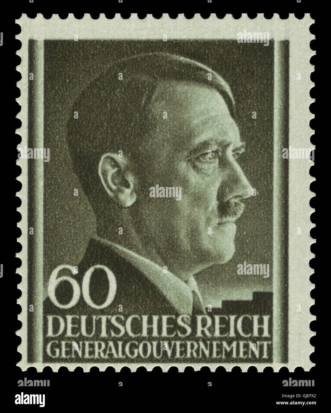 Il francobollo del Generalgouvernement 111 del 1943 presenta un'immagine di Adolf Hitler, emessa durante l'occupazione nazista della Polonia. Esso comprende un marchio postale utilizzato sotto l'amministrazione del governo generale. Foto Stock