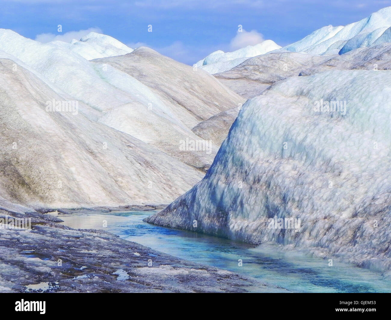 Riscaldamento globale sul ghiaccio interno groenlandese foglio - iceberg con acqua blu fondente Foto Stock