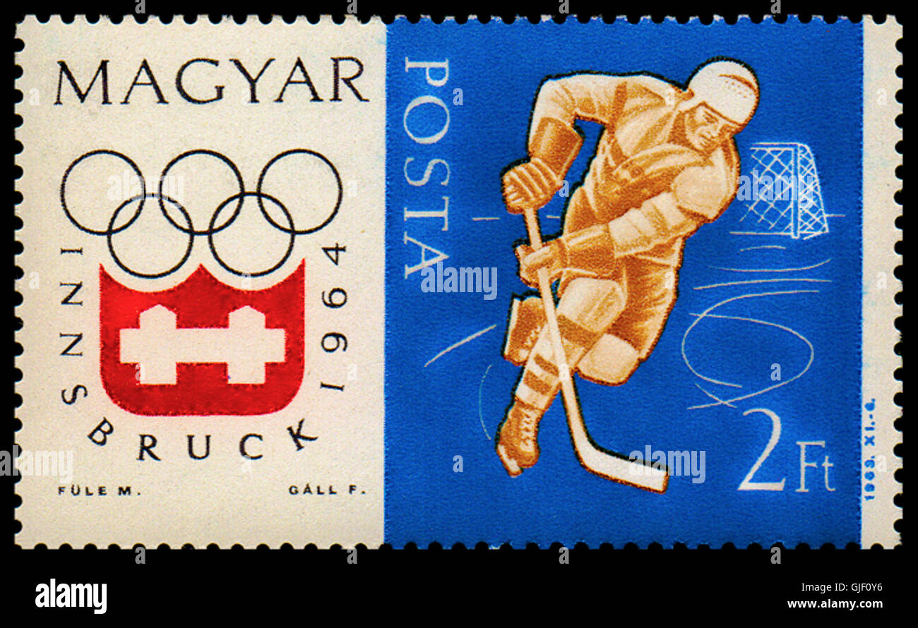 Il francobollo delle Olimpiadi del 1553 200 commemora il 200° anniversario delle Olimpiadi, con un design legato all'evento. Il francobollo fa parte di una serie emessa per onorare la pietra miliare e reca un contrassegno di annullamento postale dall'anno di emissione. Foto Stock