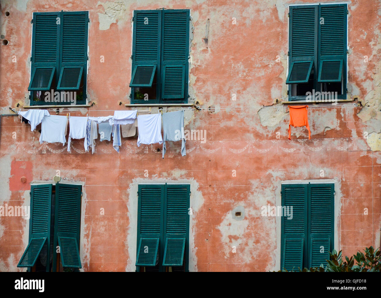 Vecchie case di Vernazza village, Sito Patrimonio Mondiale dell'UNESCO, le Cinque Terre Liguria, Italia. Foto Stock