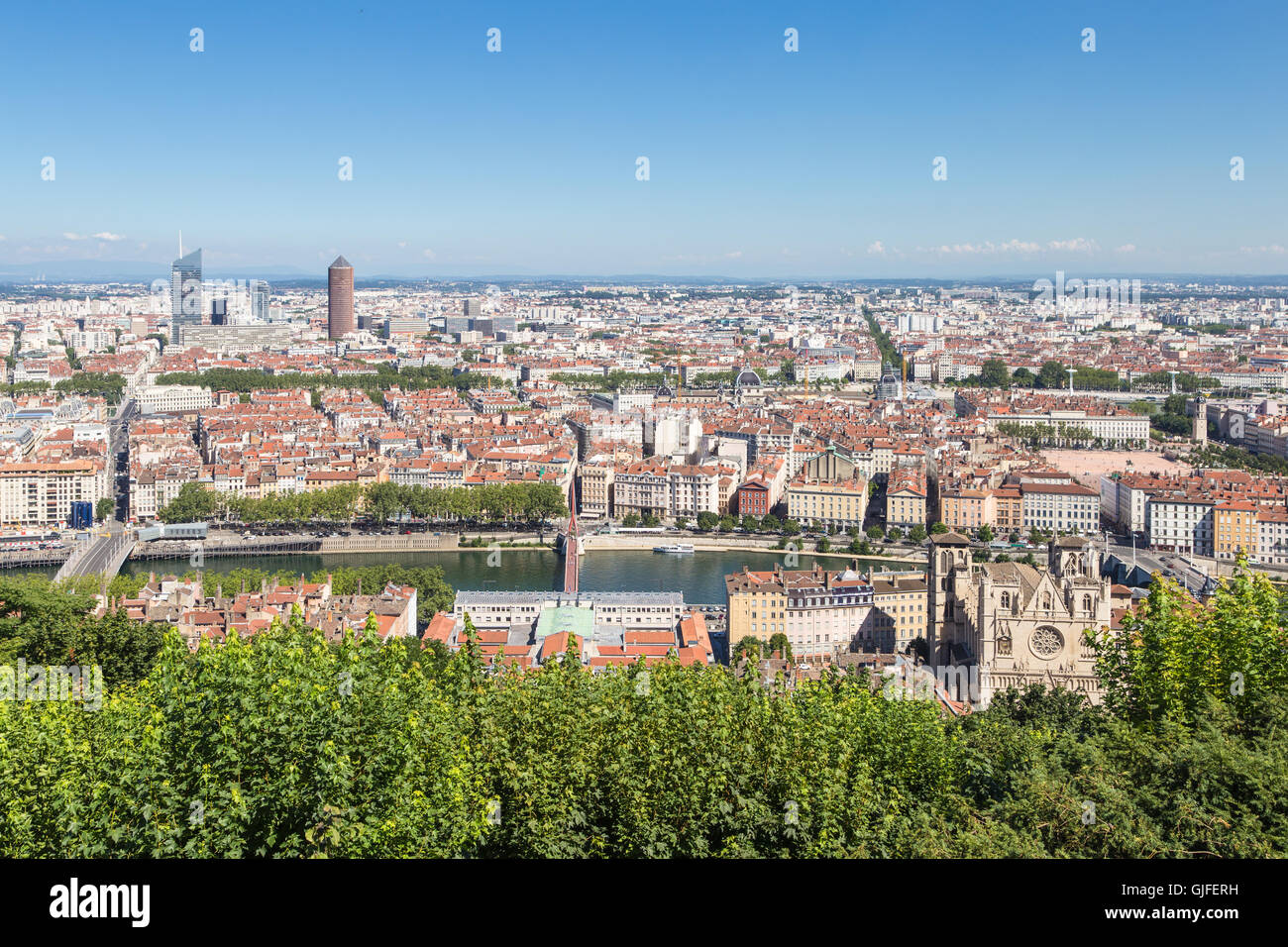 Vista aerea di Lione, la terza città più grande in Francia con il fiume Rodano passa attraverso il suo centro hitoric Foto Stock