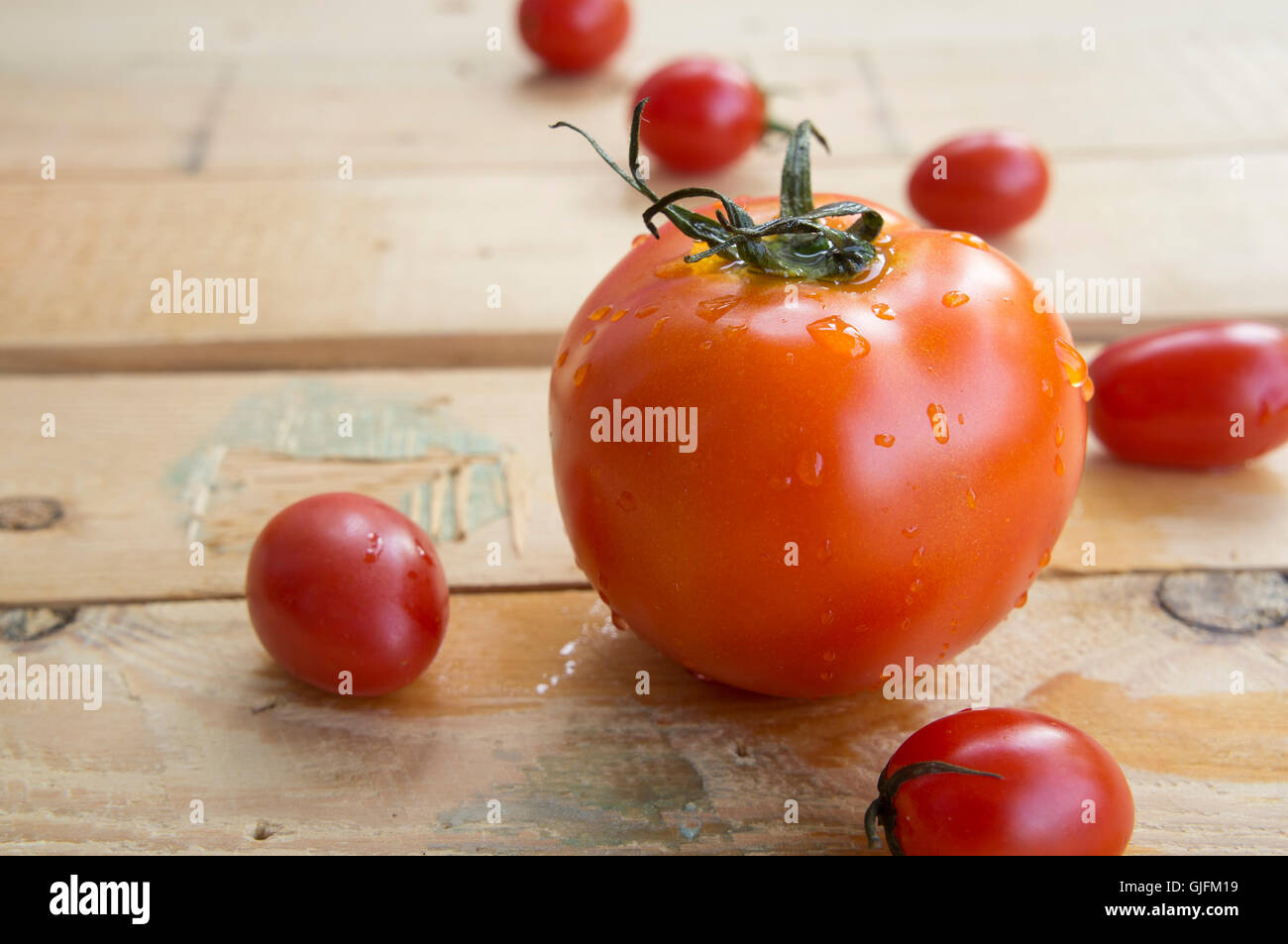 Pomodori Pomodori vegetariano vetro mature slice Foto Stock