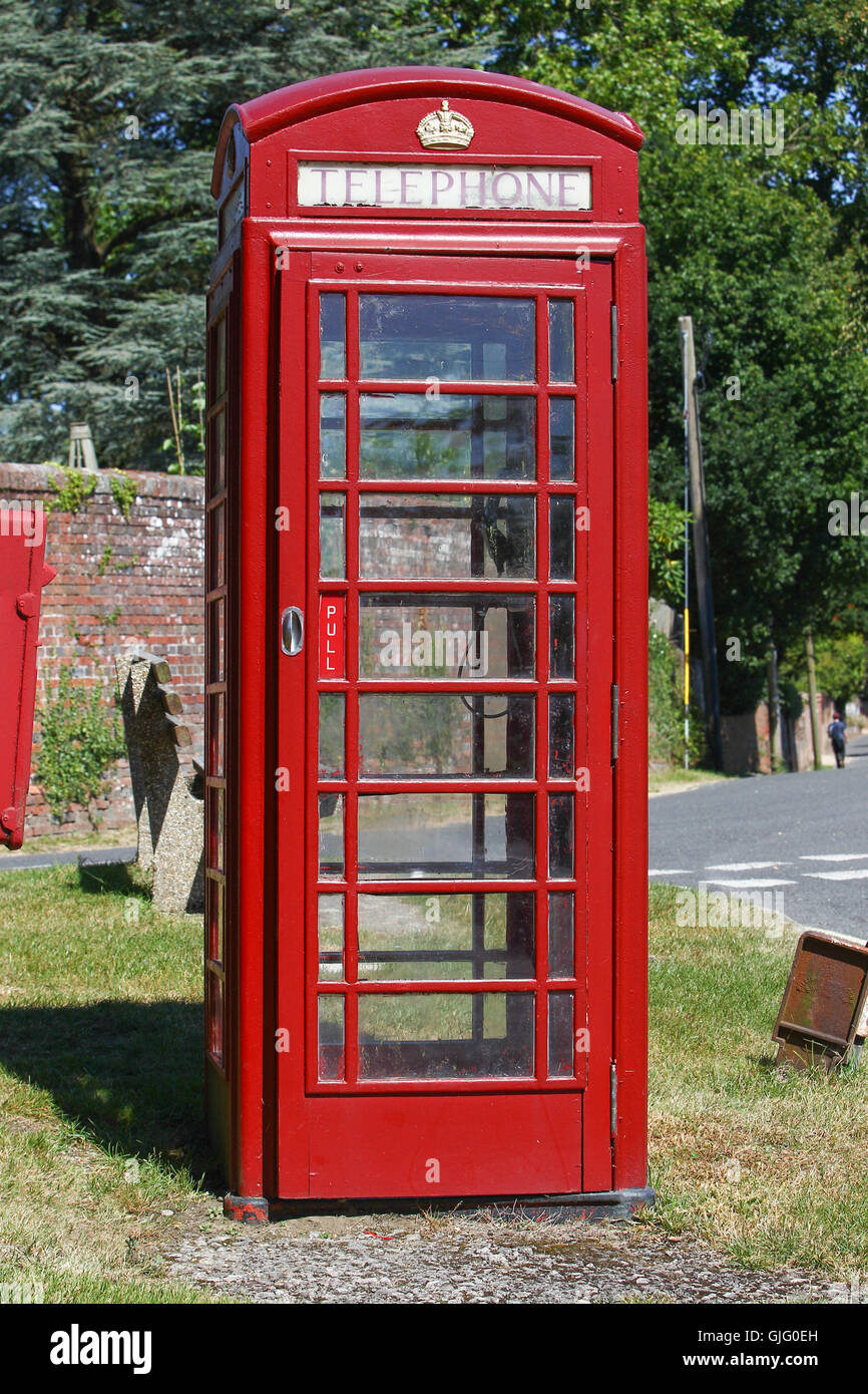 Vecchio Bursledon telefono pubblico Foto Stock