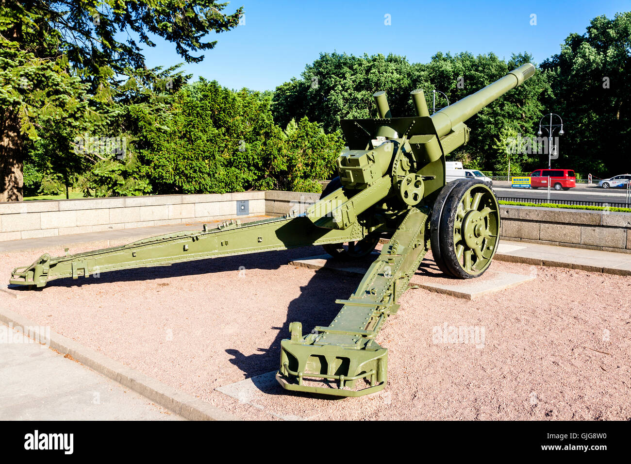 ML-20 152mm pistola, obice artiglieria, Tiergarten di Berlino, Germania. Foto Stock