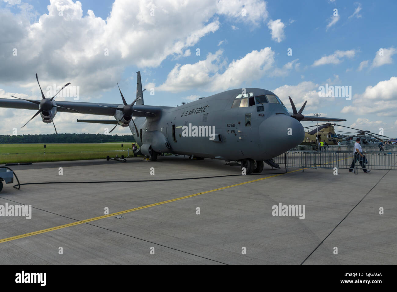 A turboelica i velivoli militari da trasporto Lockheed Martin C-130J Super Hercules. US Air Force. Foto Stock