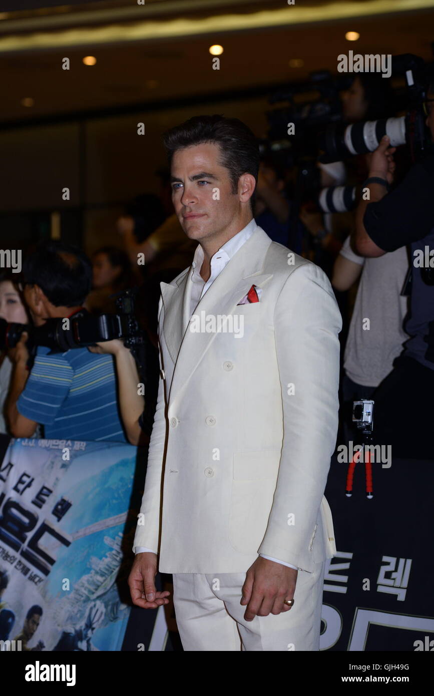 Seul in Corea. 16 Ago, 2016. Zachary Quinto, Chris Pine e Simon Pegg frequentare il tappeto rosso di Star Trek oltre a Seul, in Corea il 16 agosto 2016. A Seul, in Corea il 01 agosto, 2016.(Cina e Corea diritti) Credito: TopPhoto/Alamy Live News Foto Stock