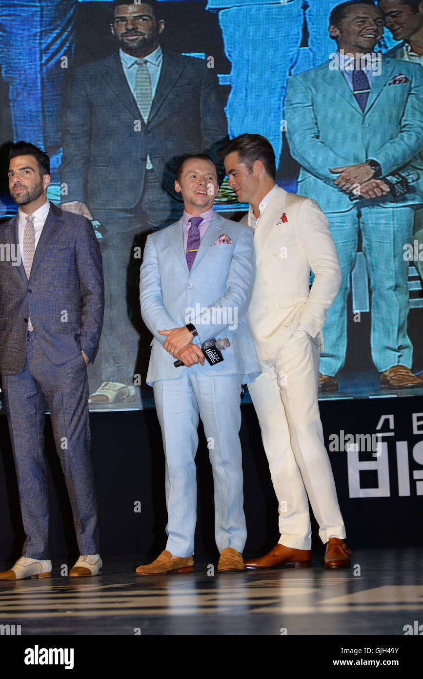 Seul in Corea. 16 Ago, 2016. Zachary Quinto, Chris Pine e Simon Pegg frequentare il tappeto rosso di Star Trek oltre a Seul, in Corea il 16 agosto 2016. A Seul, in Corea il 01 agosto, 2016.(Cina e Corea diritti) Credito: TopPhoto/Alamy Live News Foto Stock