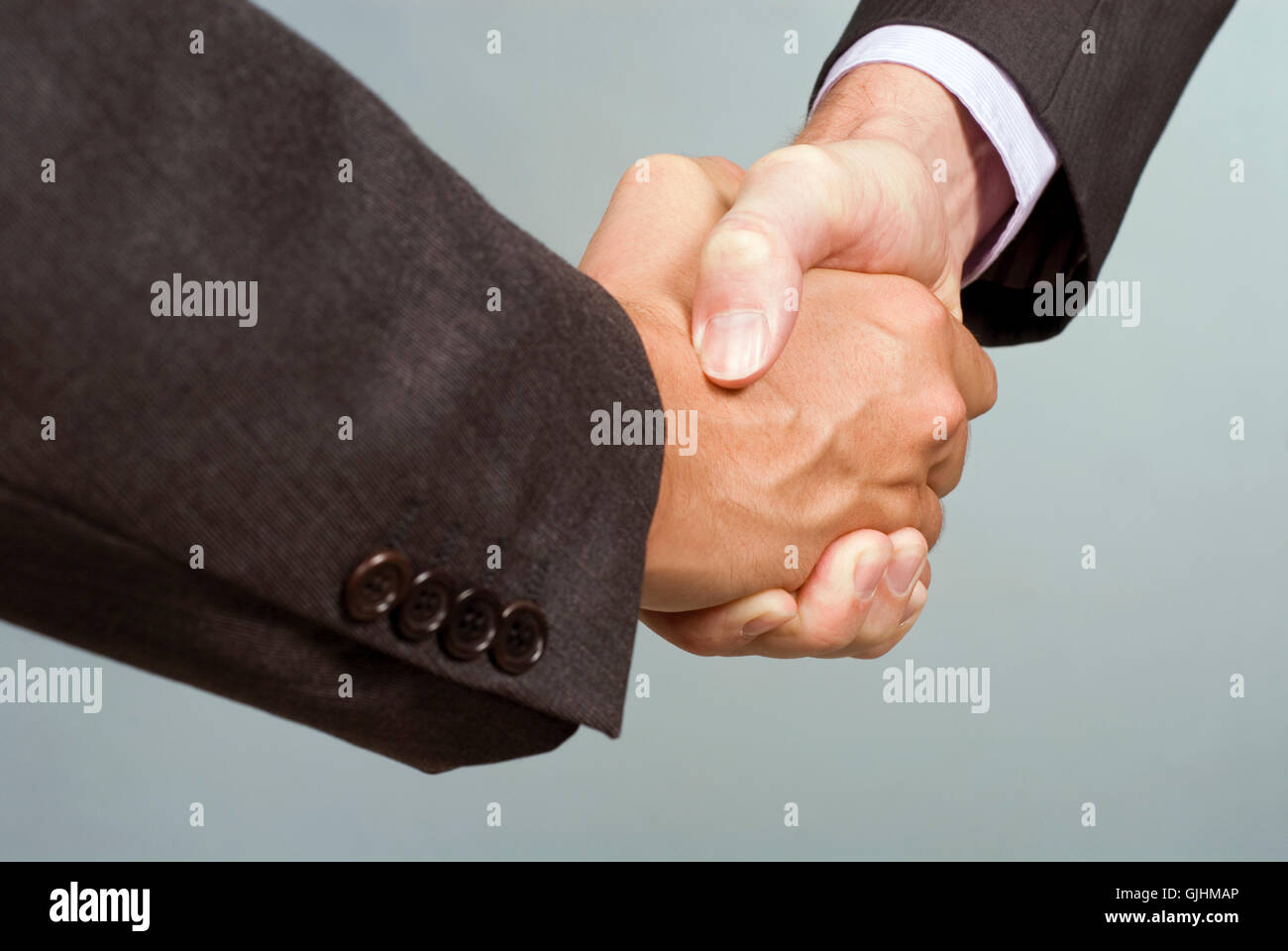 Conversazione tra uomini uomo Foto Stock