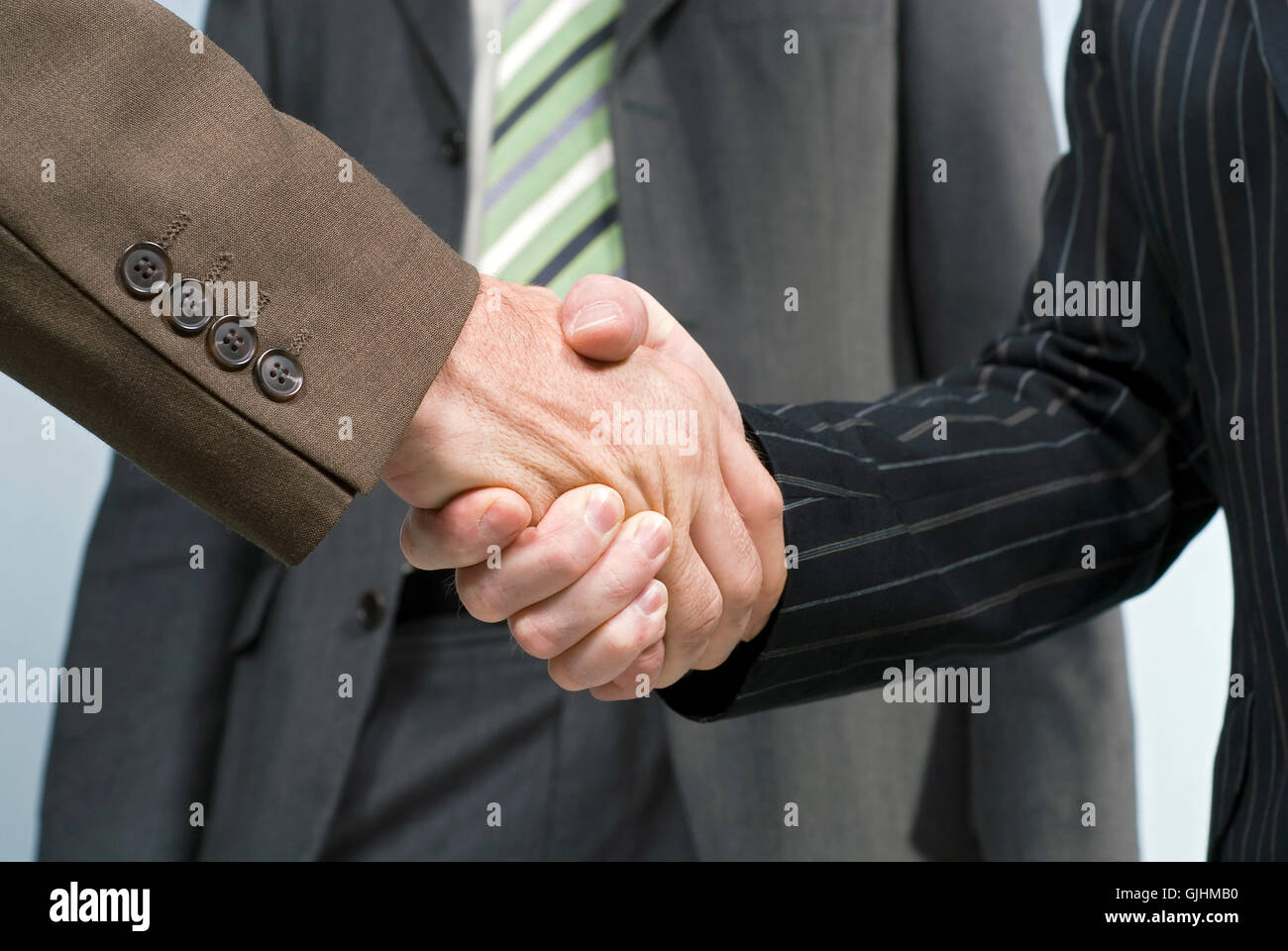 Conversazione tra uomini uomo Foto Stock