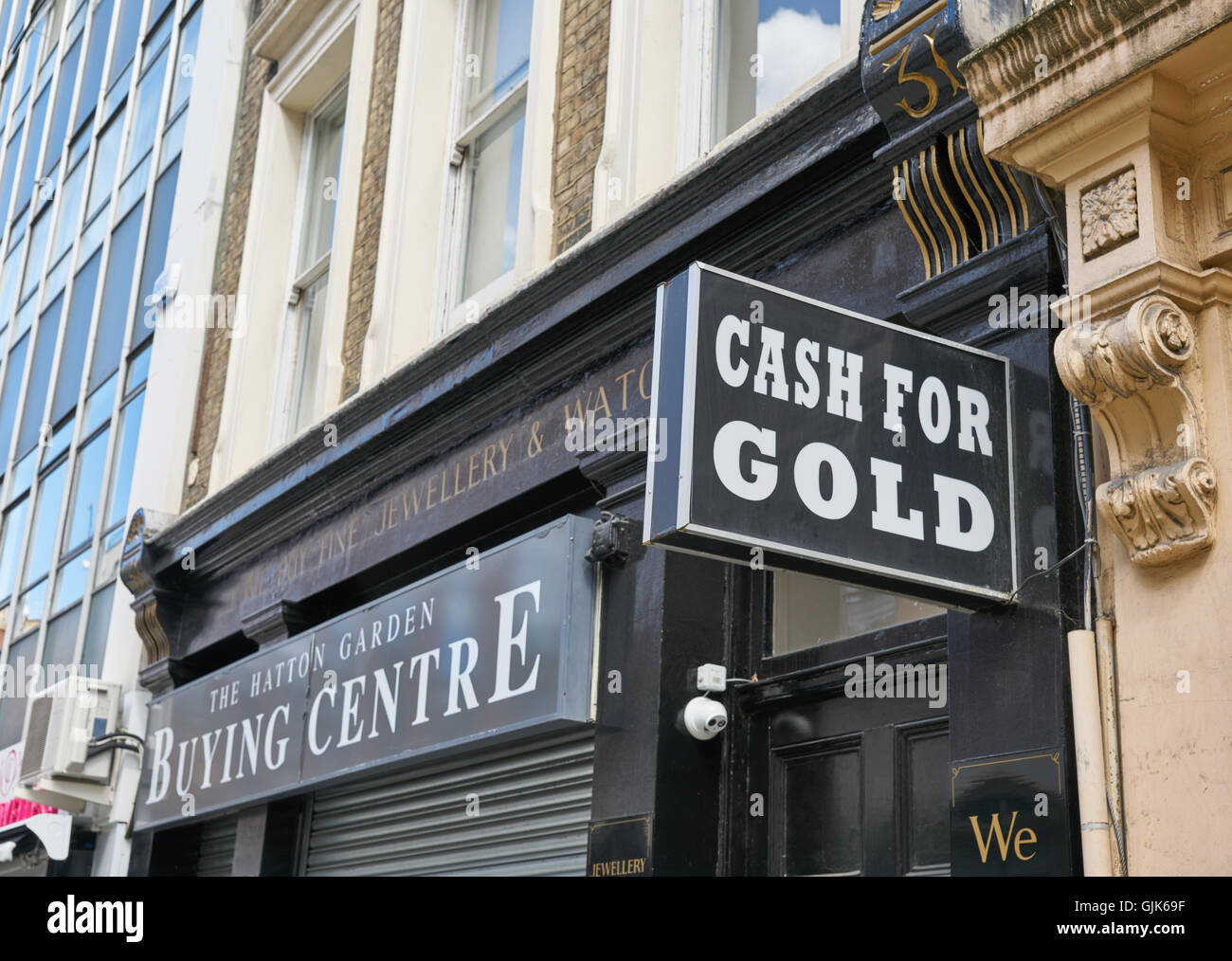 Acquisto di oro shop, vendere oro, contanti per l'oro. Hatton Garden Foto Stock