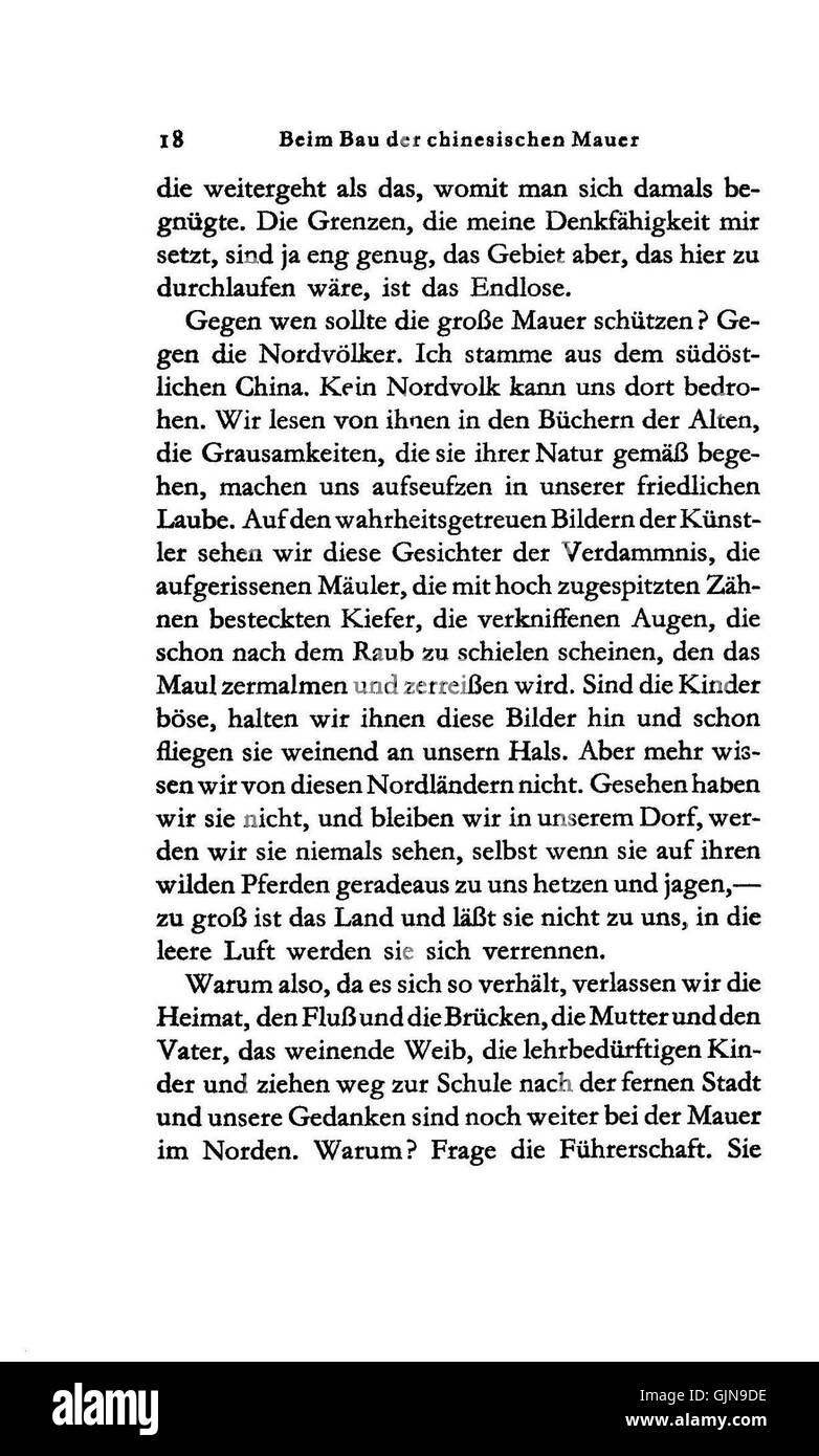 Questa immagine o testo fa riferimento all'opera di Franz Kafka intitolata "Beim Bau der Chinesischen Mauer" (l'edificio del muro cinese). Esplora temi di isolamento e burocrazia, centrali ai temi esistenziali di Kafka. Foto Stock