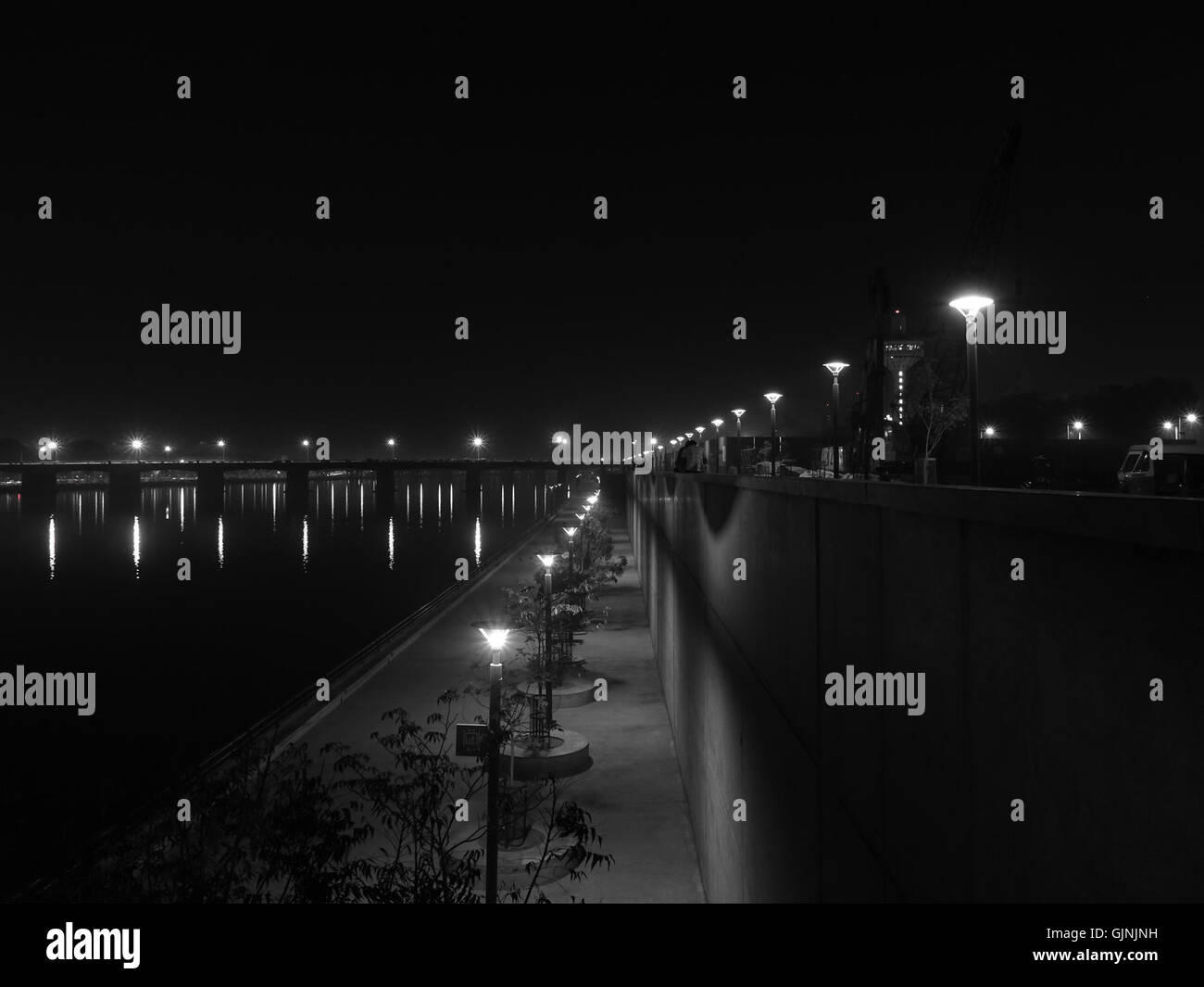 Il lungofiume di Sabarmati in Ahmedabad Foto Stock