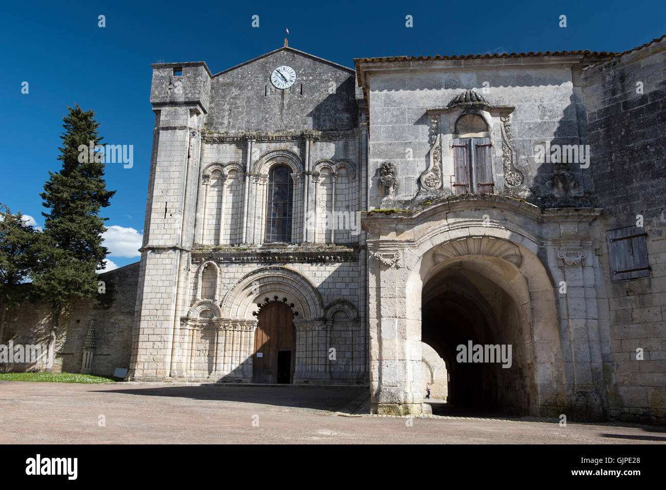 Abbaye Saint-Etienne, Bassac, Charente, Francia. Foto Stock