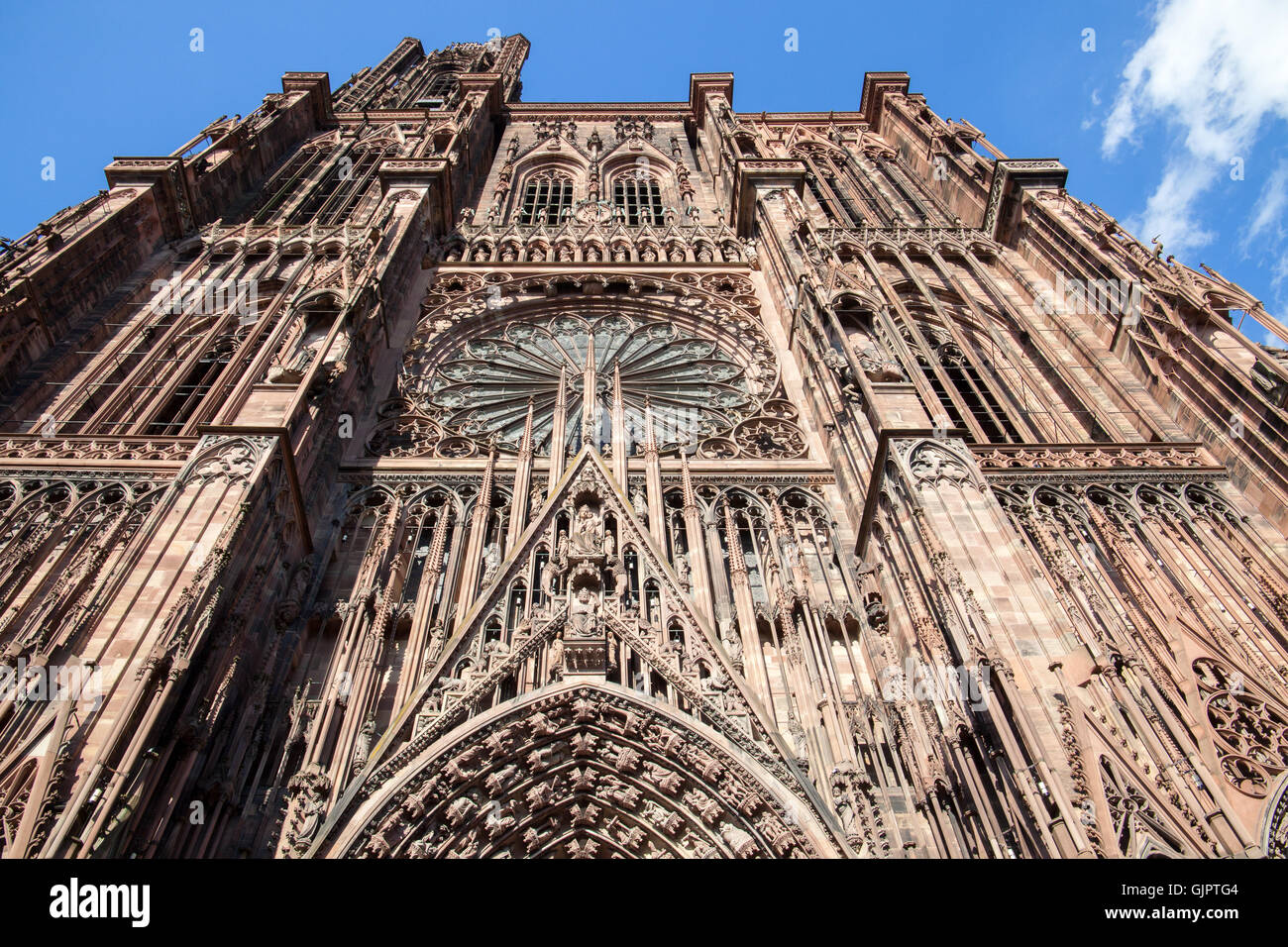 La cattedrale di Notre Dame a Strasburgo, Alsazia, Francia. Foto Stock
