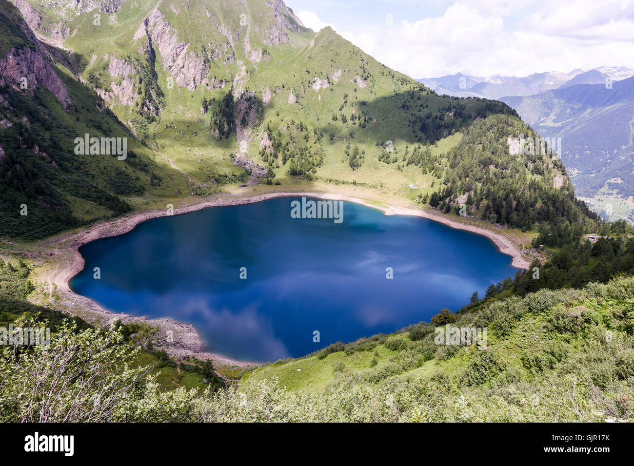 Lago Tremorgio Il Canton Ticino nelle alpi svizzere Foto Stock