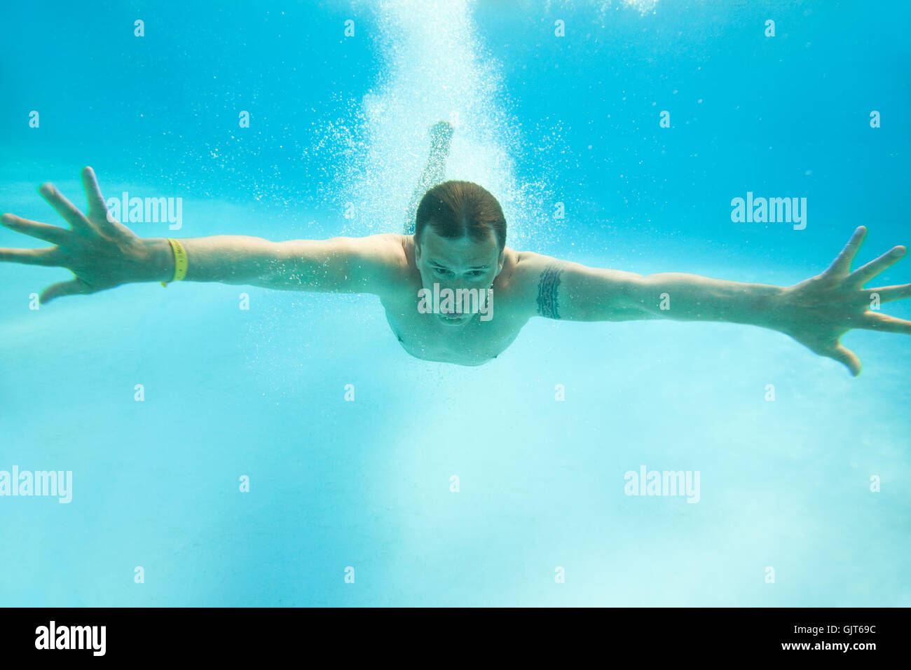 Persona blu underwater Foto Stock