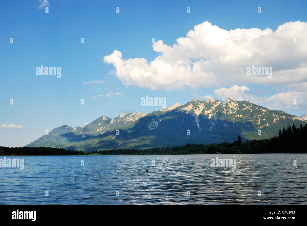 Alpi acqua fresca lago Foto Stock