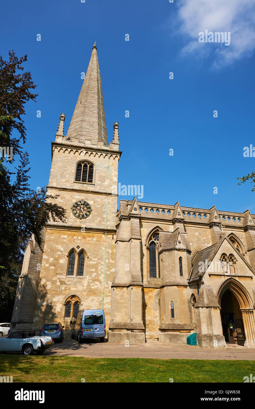St Peter & St Pauls Chiesa Parrocchiale Castle Street Buckingham Buckinghamshire REGNO UNITO Foto Stock