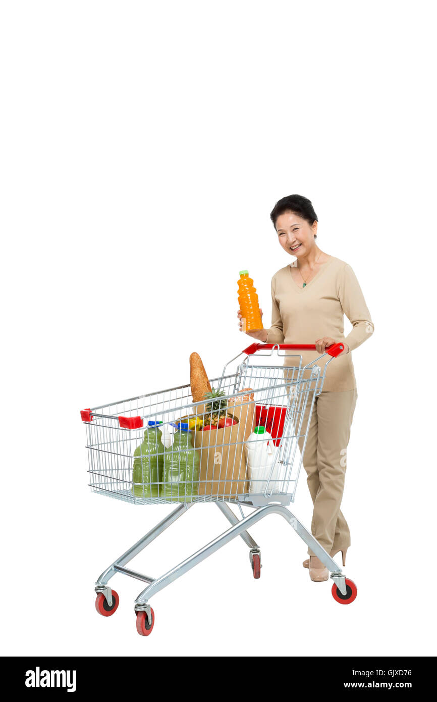 Studio shot vecchia donna shopping Foto Stock