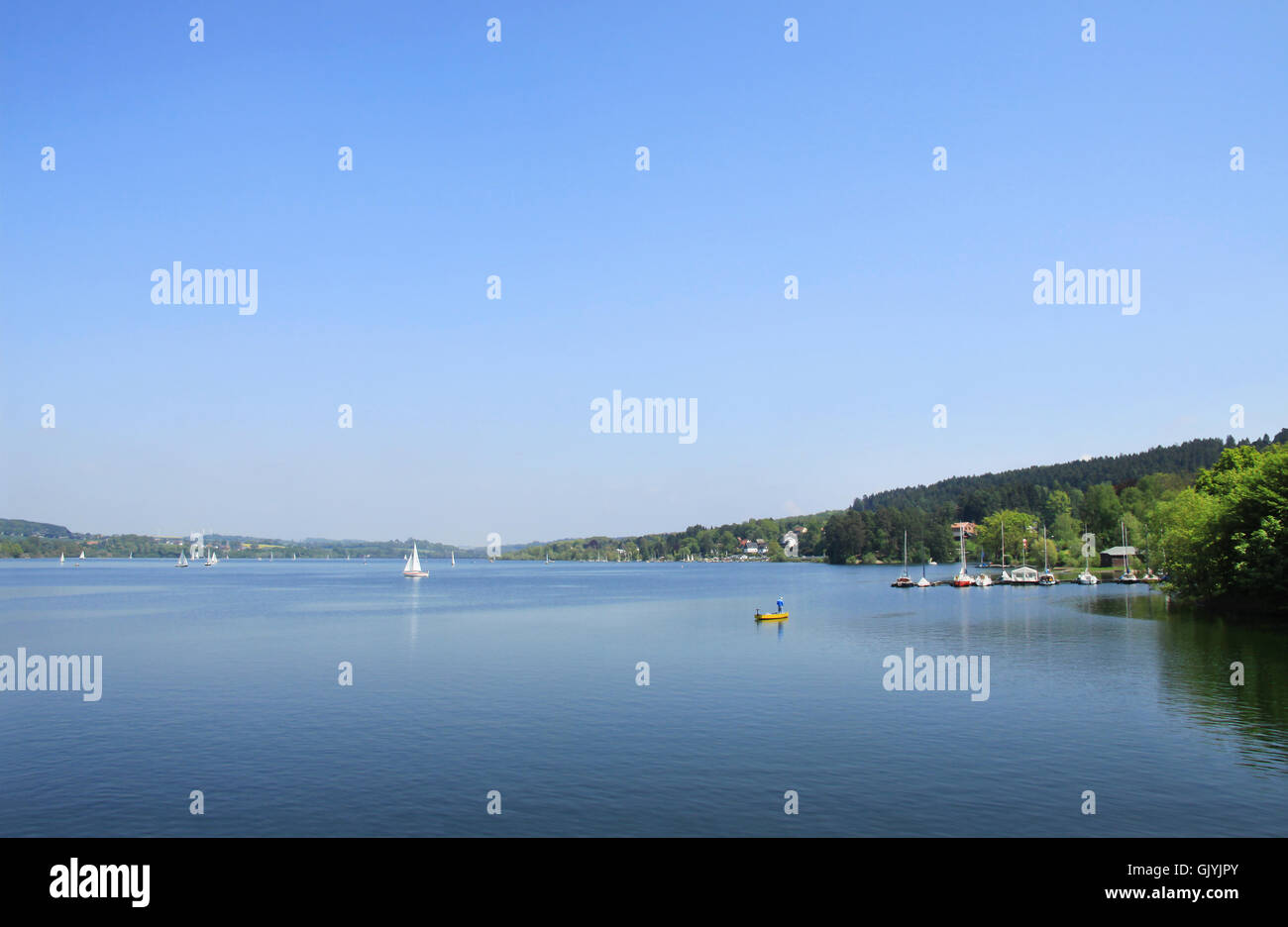 Il lago artificiale di acqua dolce lago Foto Stock