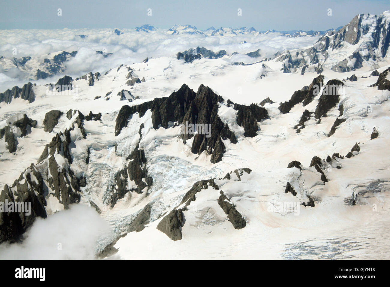 Montagna innevata nuova zelanda Foto Stock