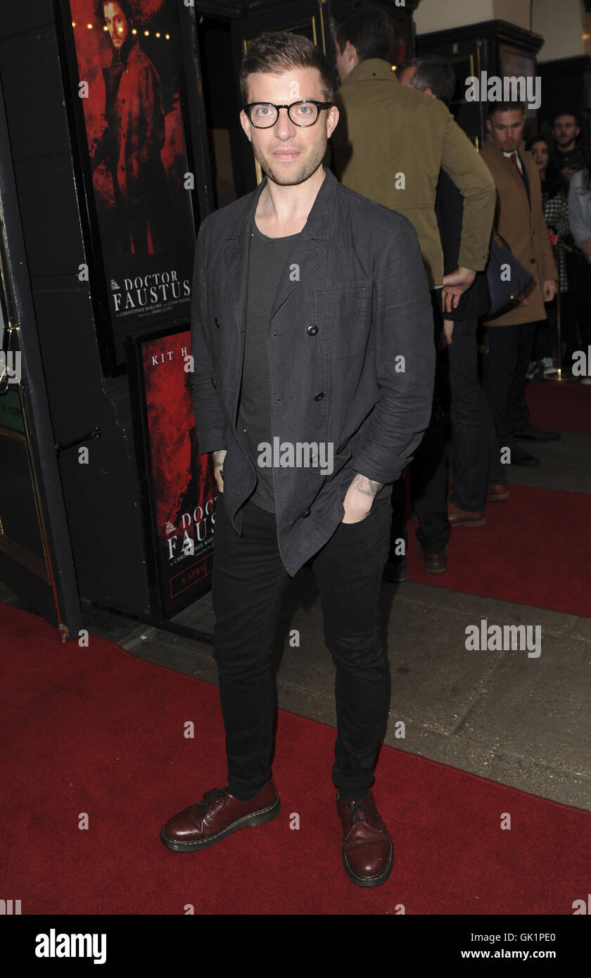 Varie celebrità frequentare 'Dottore Faust' serata di gala con: Jamie Lloyd dove: Londra, Regno Unito quando: 25 Apr 2016 Foto Stock
