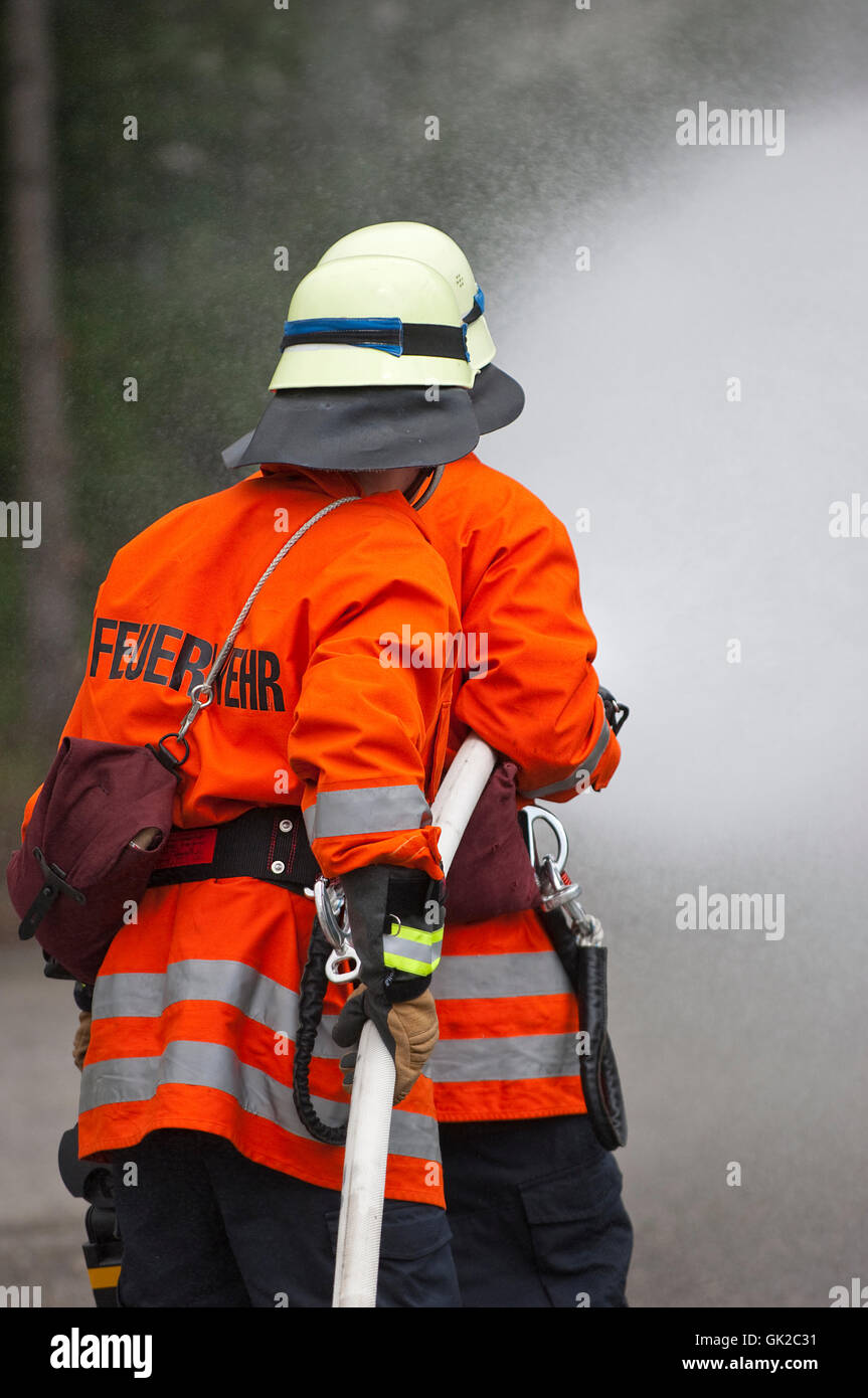 Di emergenza dei vigili del fuoco vigili del fuoco Foto Stock