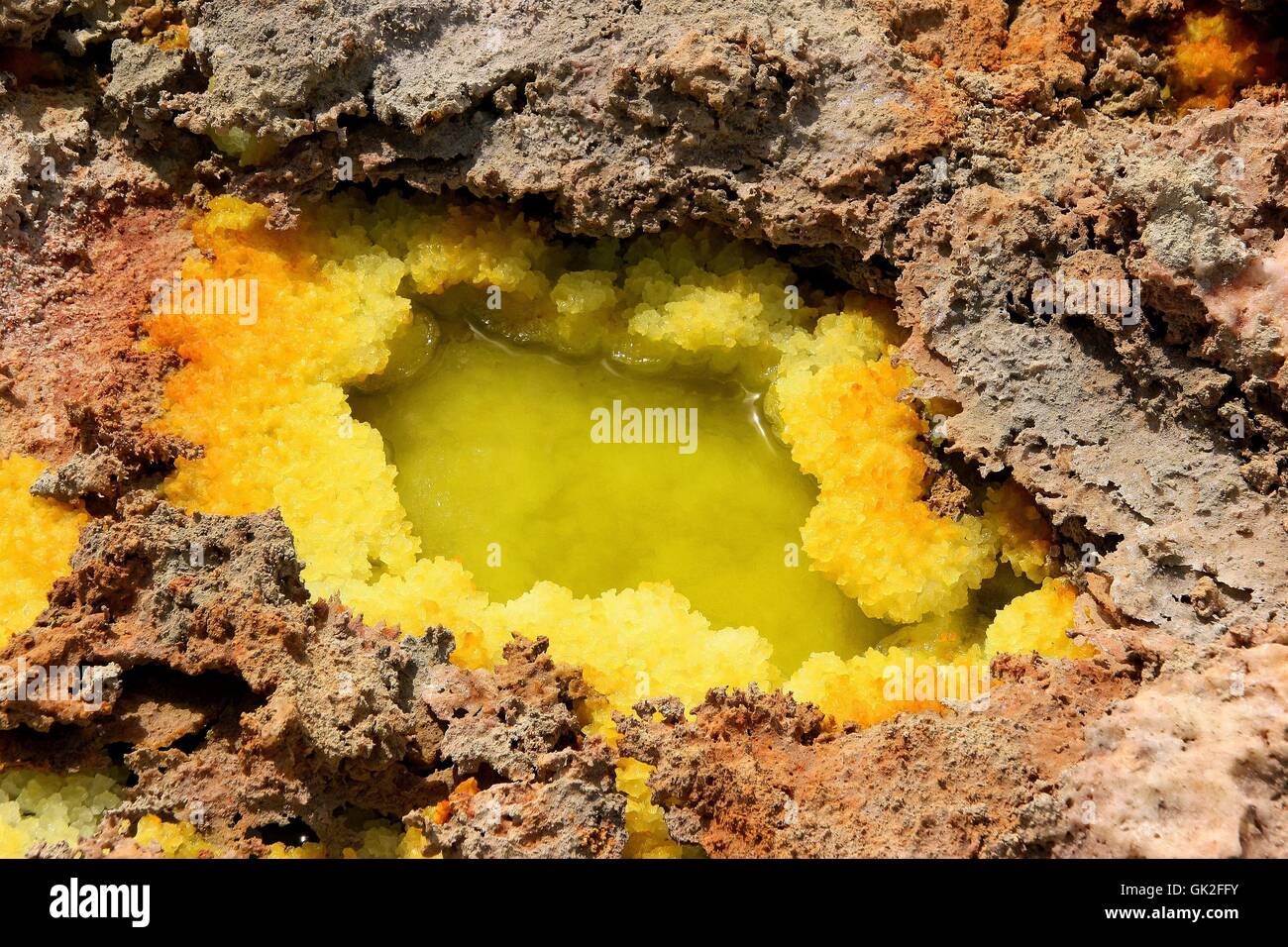 pozzanghera salata Foto Stock