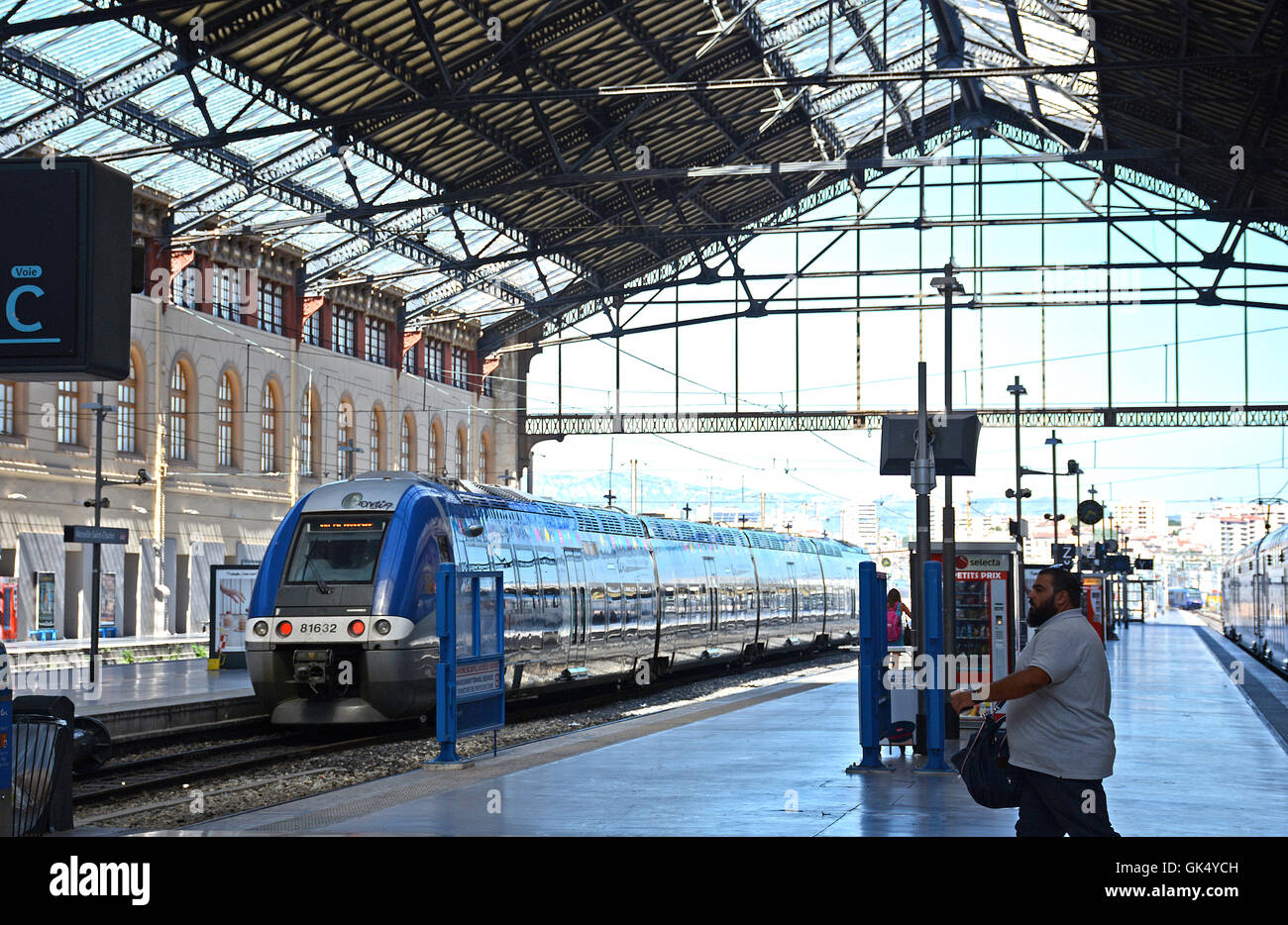 Stazione di Saint Charles stazione ferroviaria Marseille Bouches-du-Rhone Francia Foto Stock