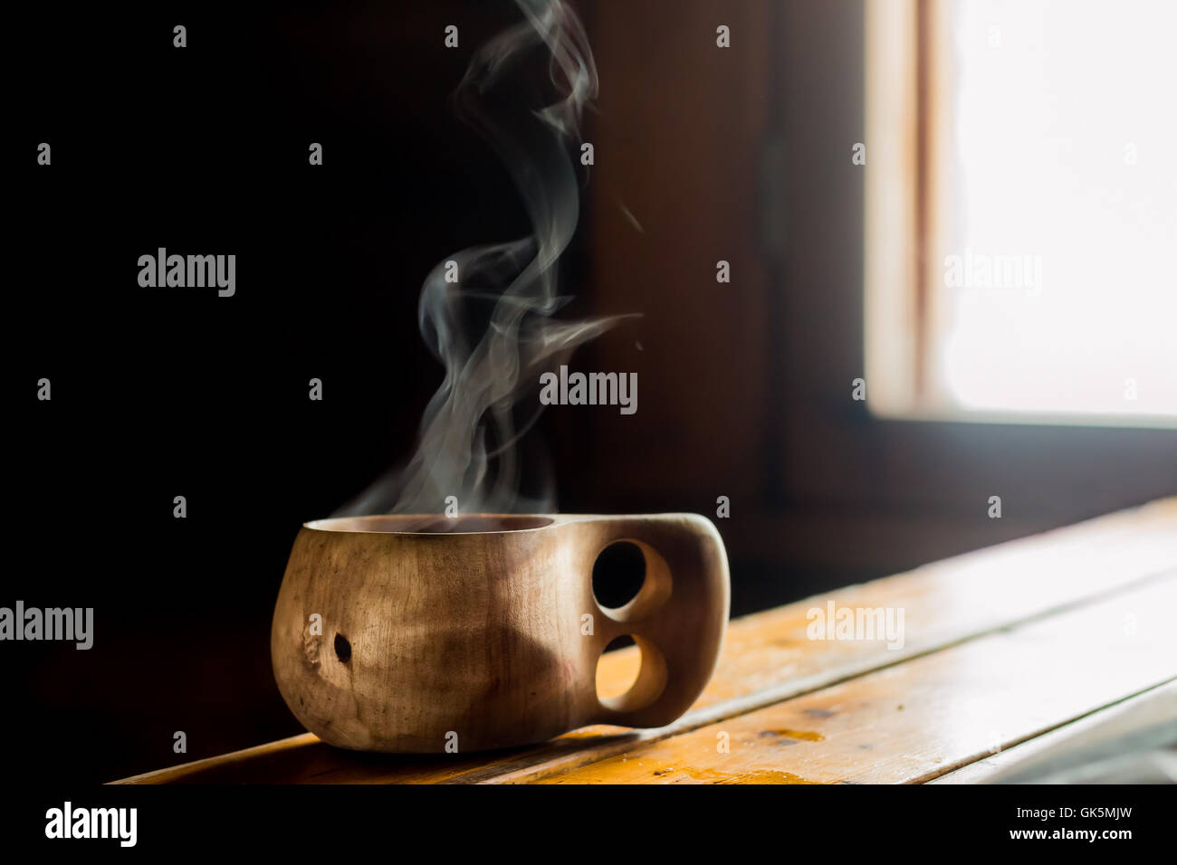 Caffè caldo in una capanna Foto Stock