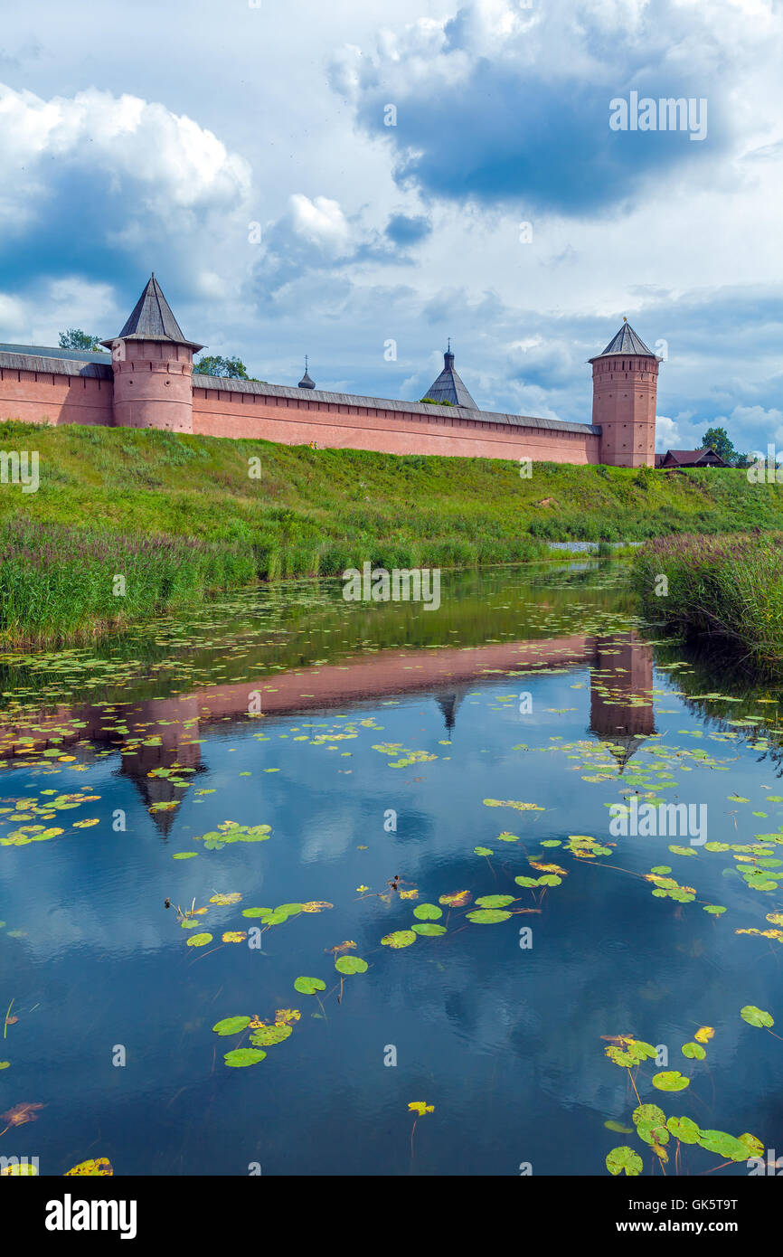 Monastero di San Euthymius parete, Suzdal, Russia Foto Stock