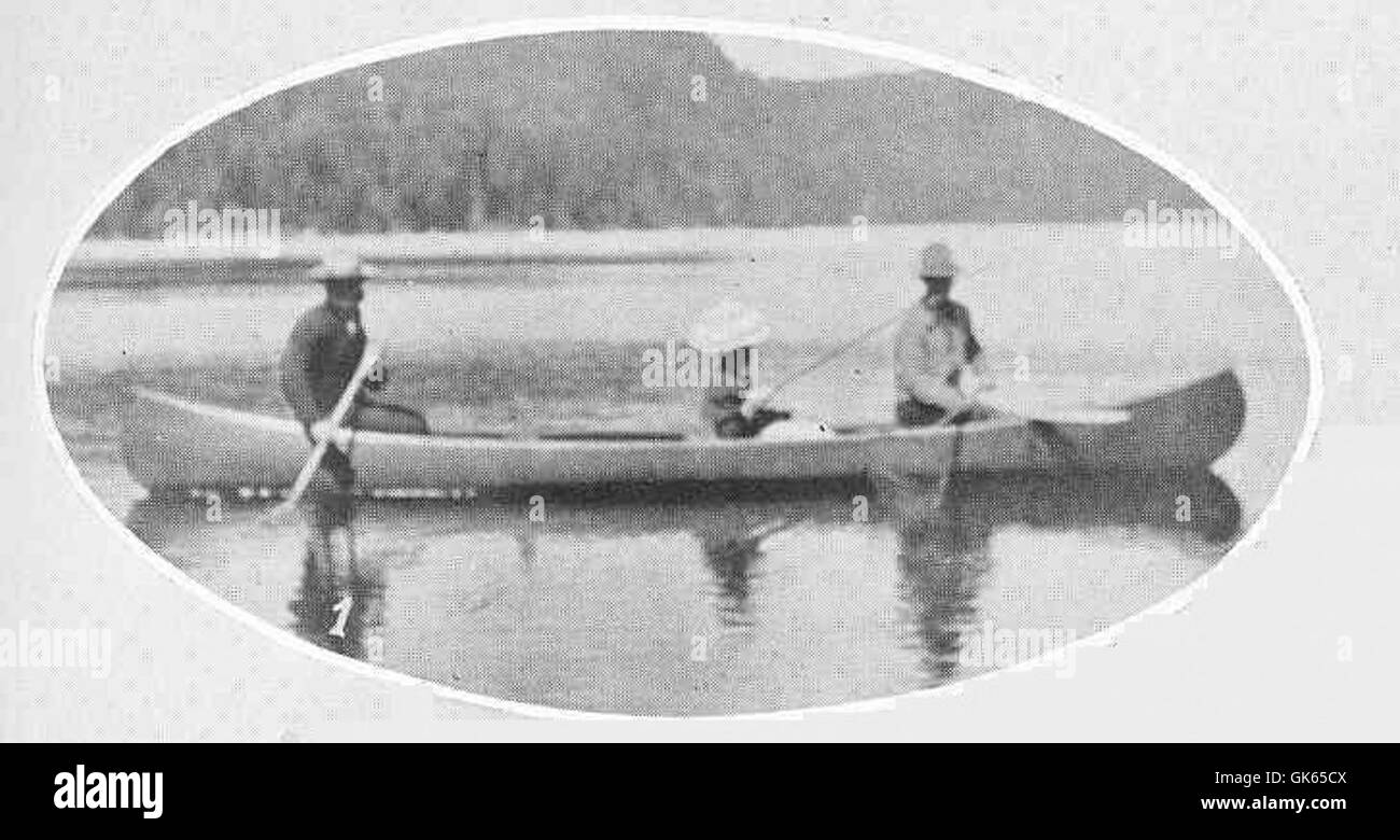 Pescare in Canada offre diverse possibilità di pesca d'acqua dolce e salata, dai grandi Laghi alle coste atlantiche e del Pacifico, offrendo una vasta gamma di specie ittiche come trote, salmone e luccio. Foto Stock