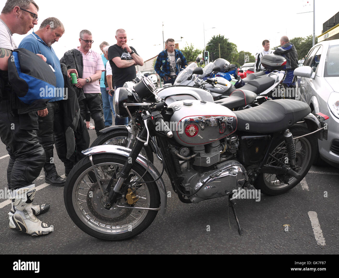 Biciclette sul display in corrispondenza del Mablethorpe annuale bike notte Foto Stock