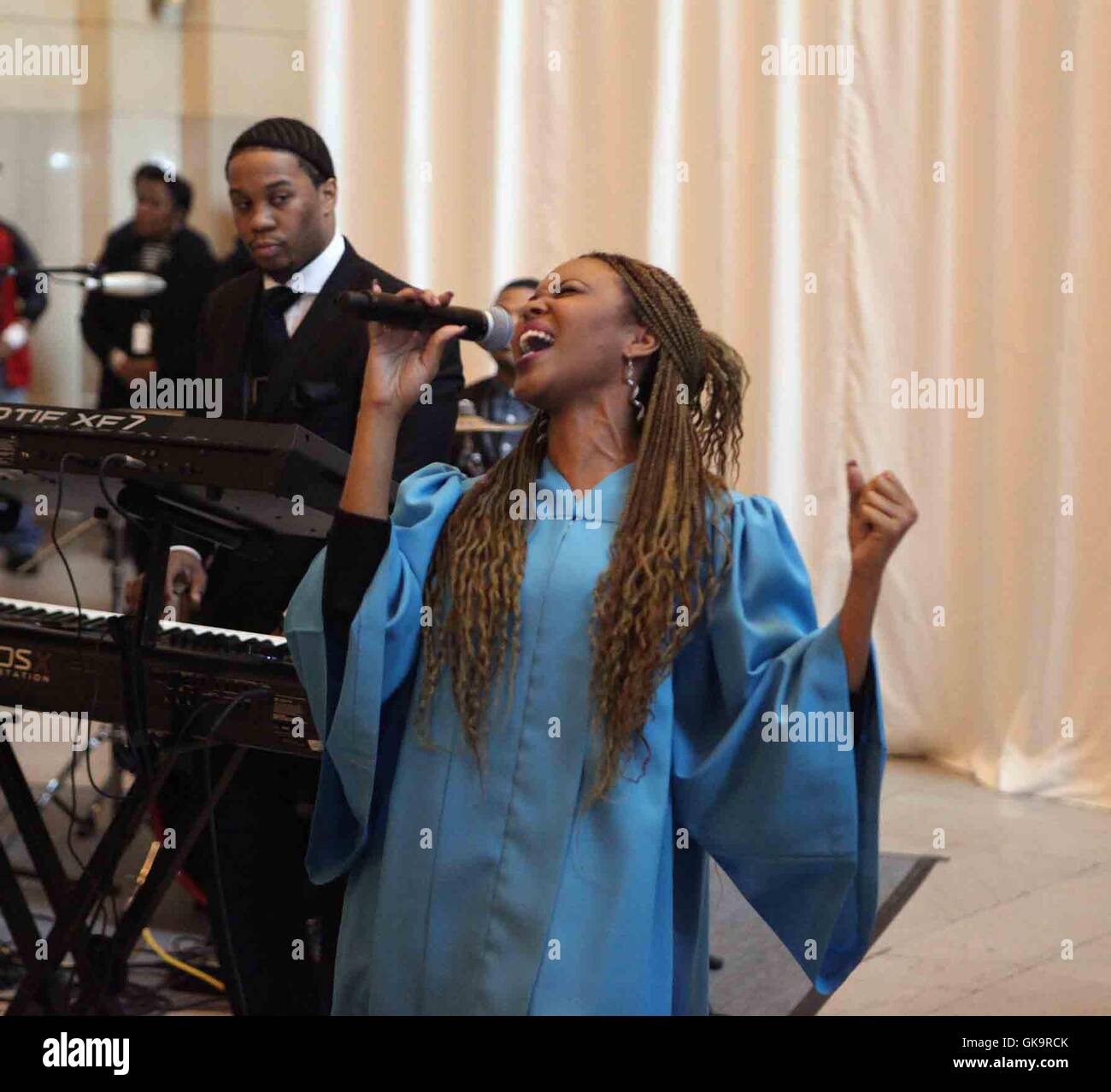 Il Grammy award-winning singer Patti LaBelle apre la terza nazionale annuale della Donna salute polmonare settimana al Grand Central Terminal con la American Lung Association a Vanderbilt Hall dotata di: East Coast cantanti di ispirazione dove: la città di New York New York, Foto Stock