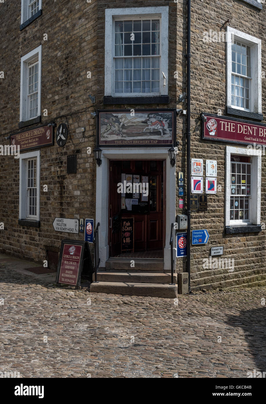 La Dent Brewery tocca a Dent in Yorkshire Dales Foto Stock