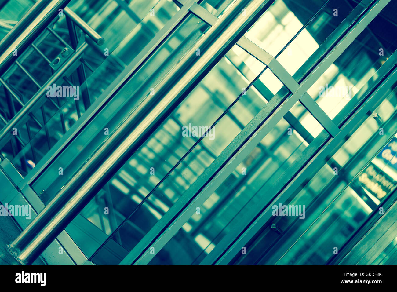 Abstract architettura sfondo. in vetro e metallo Foto Stock