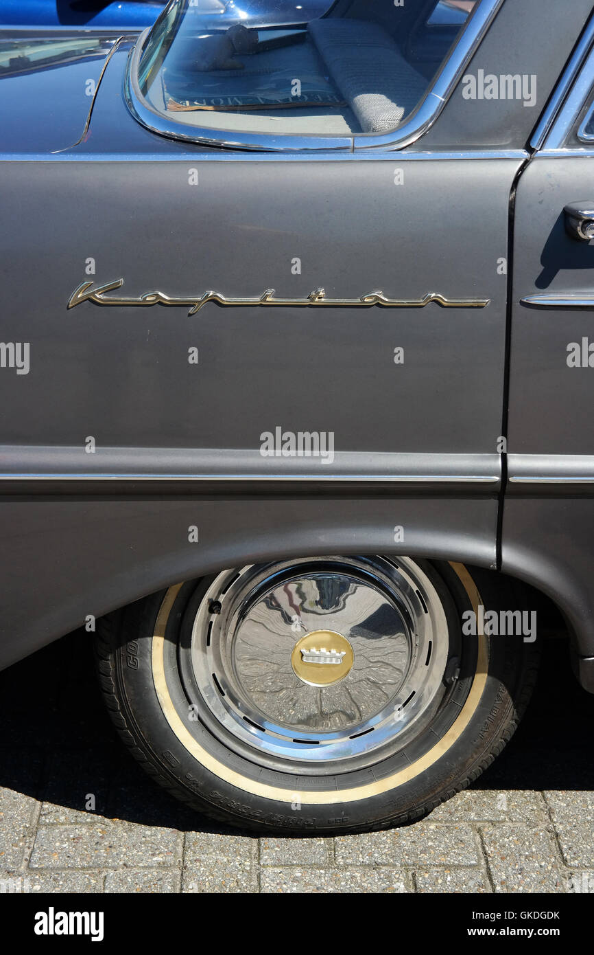 Dettaglio di una Opel Kapitän P 2,6 classic car da anni cinquanta Foto Stock