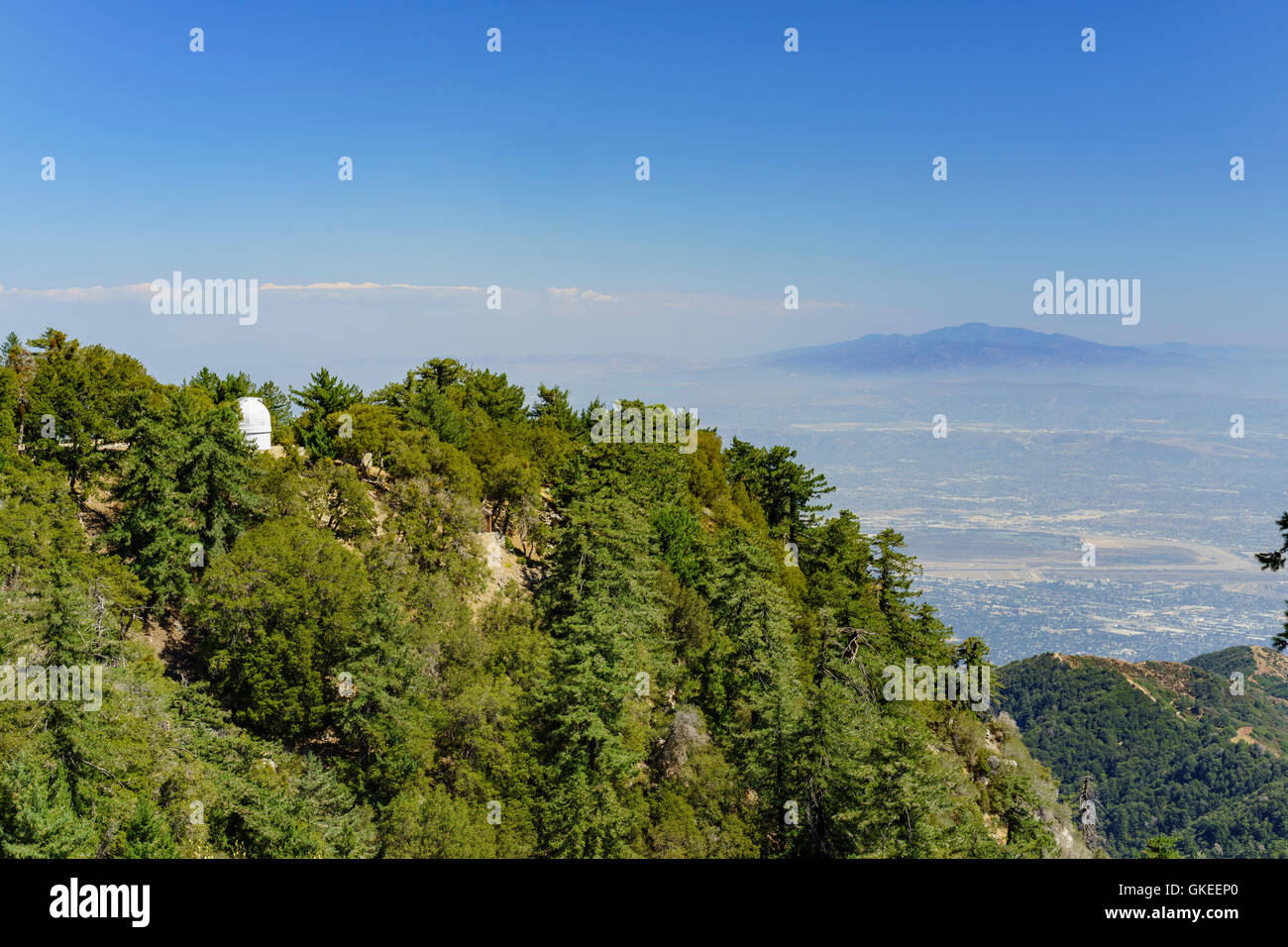 Il famoso osservatorio di Mount Wilson di Los Angeles Foto Stock