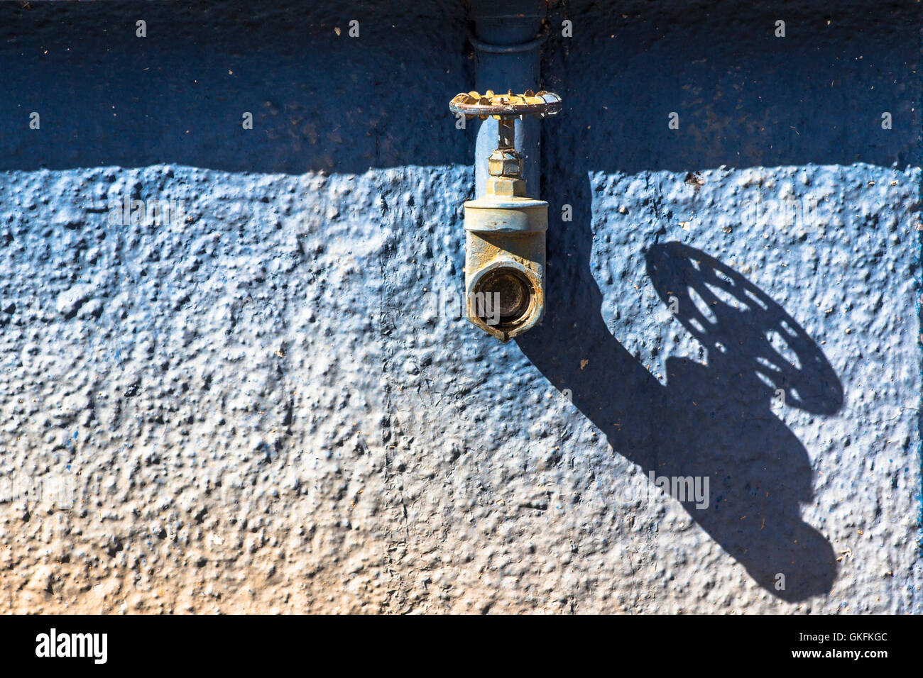 Close up della ruggine valvola acqua Foto Stock